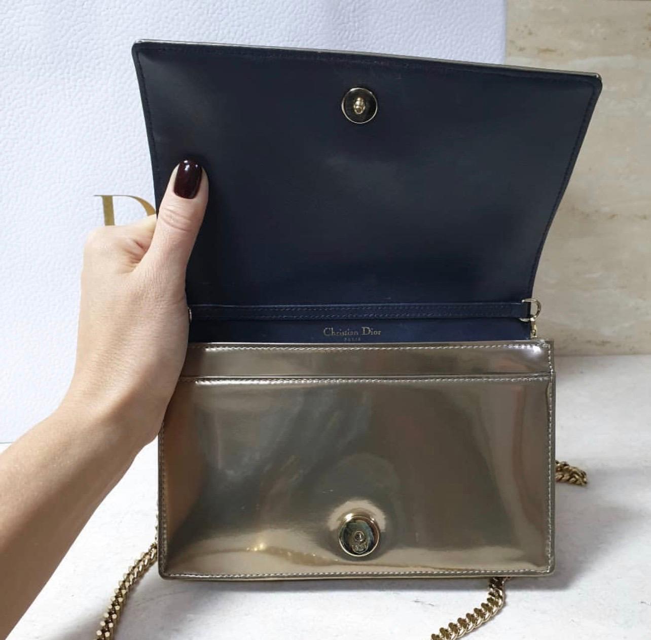  Christian Dior Mini Diorama Gold Bag  In Excellent Condition In Krakow, PL