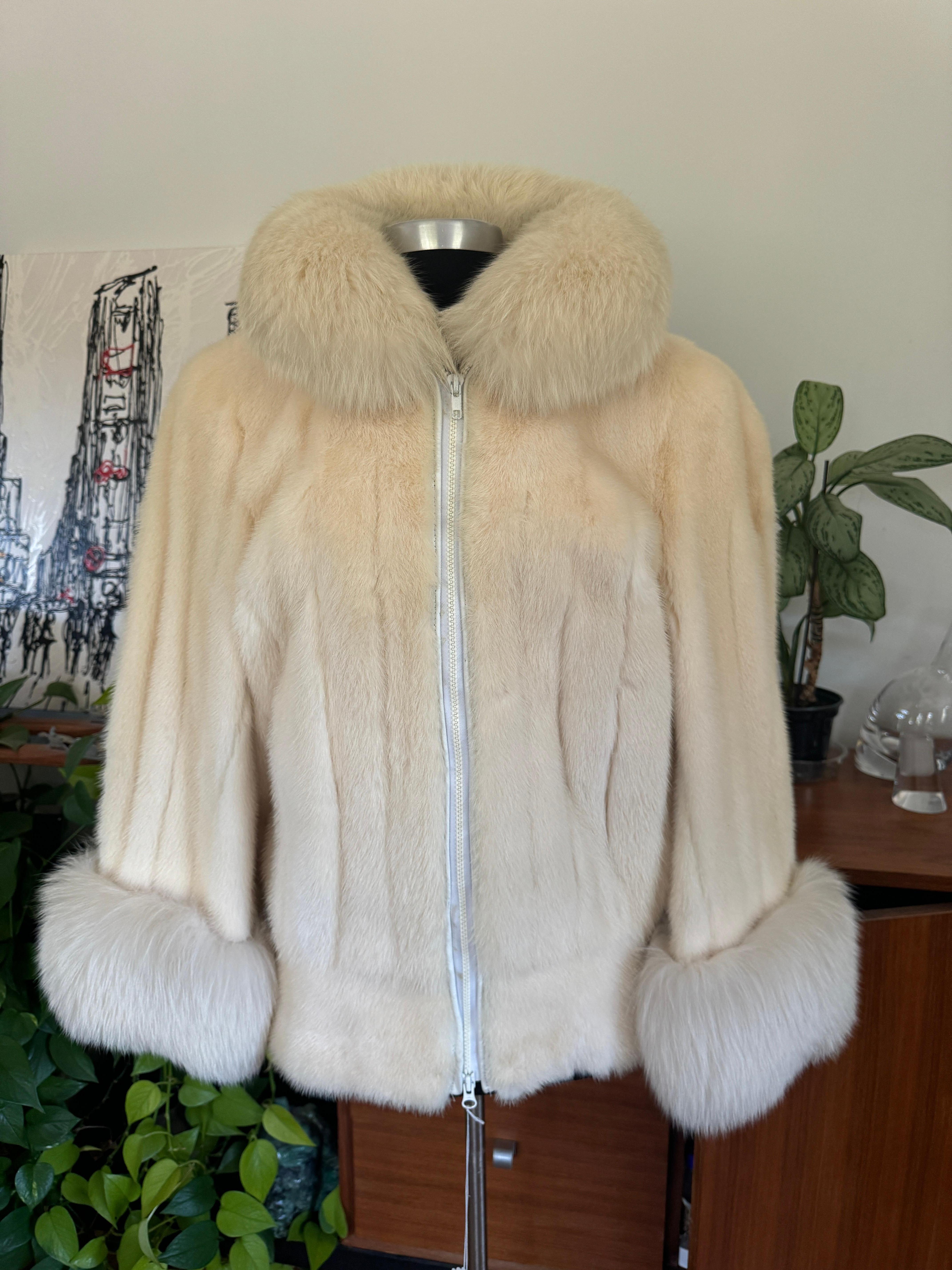 Christian Dior Mink & Fox Jacket  Fourrure Coat For Sale 2