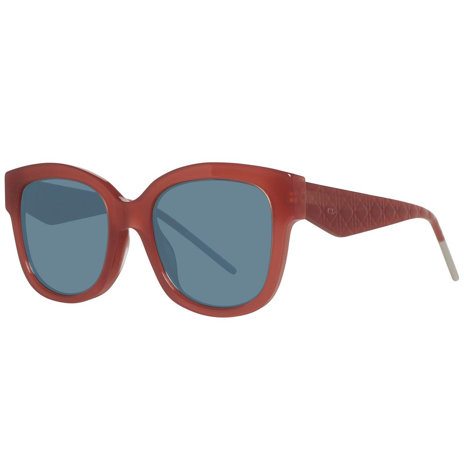 Details

MATERIAL: Acetate

COLOR: Brown

MODEL: CDVERYD1/S*4

GENDER: Women

COUNTRY OF MANUFACTURE: Italy

TYPE: Sunglasses

ORIGINAL CASE?: Yes

STYLE: Butterfly

OCCASION: Casual

FEATURES: Lightweight

LENS COLOR: Grey

LENS TECHNOLOGY: No