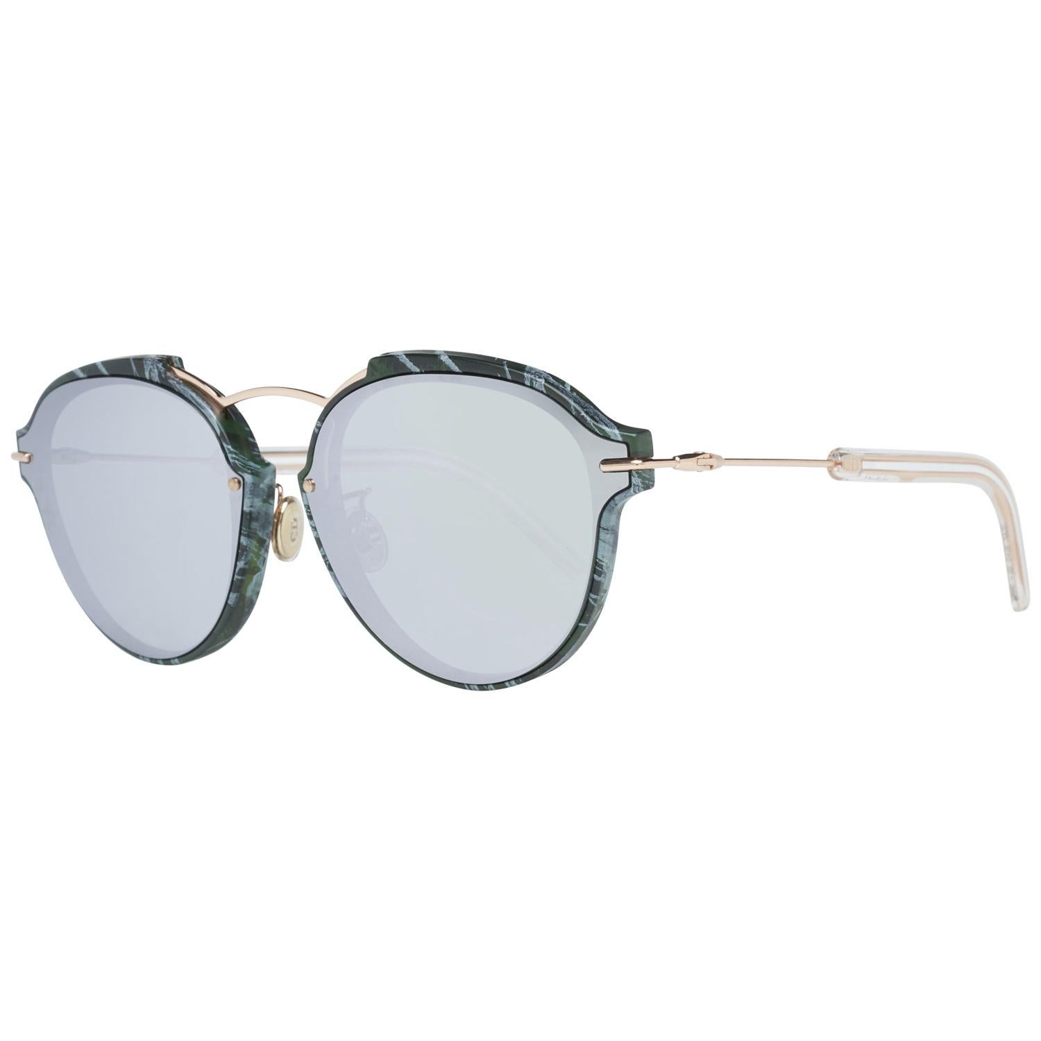 Details

MATERIAL: Metal

COLOR: Gold

MODEL: DIORECLAT 60GC1

GENDER: Women

COUNTRY OF MANUFACTURE: Italy

TYPE: Sunglasses

ORIGINAL CASE?: Yes

STYLE: Round

OCCASION: Casual

FEATURES: Lightweight

LENS COLOR: Silver

LENS TECHNOLOGY: