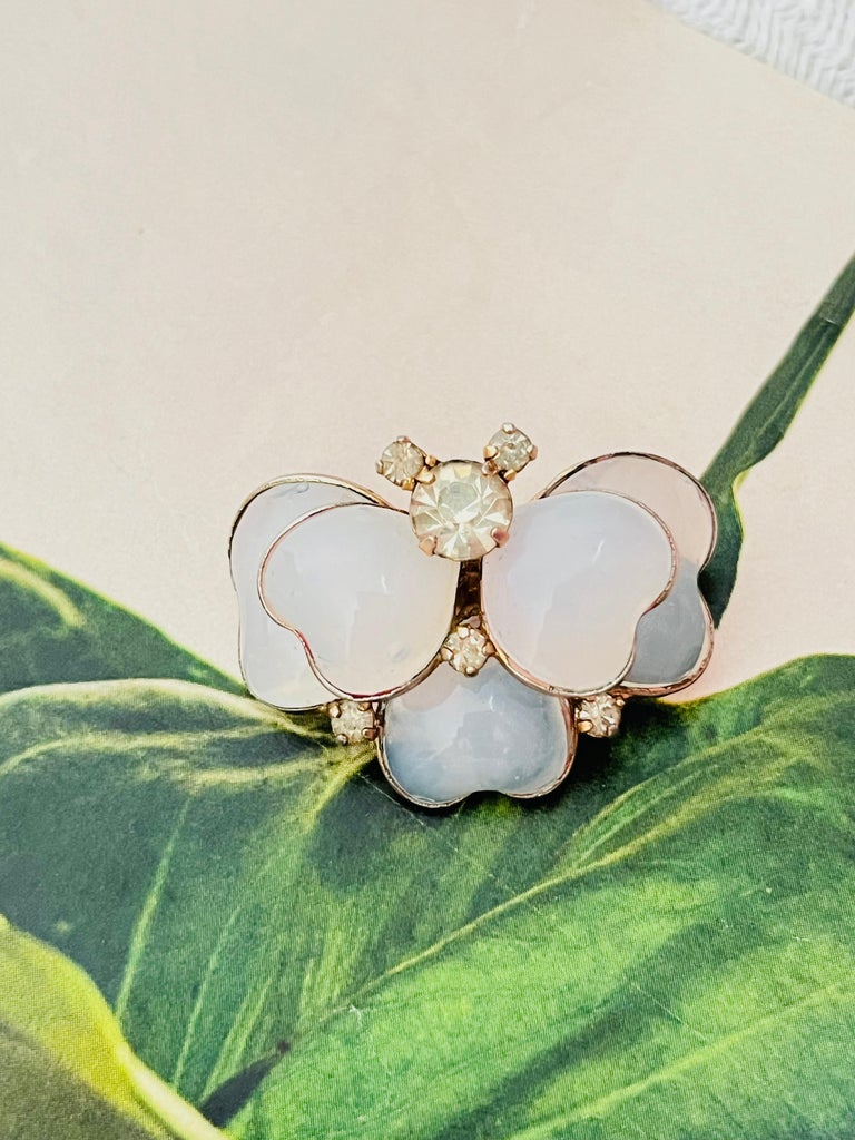 Christian Dior Mitchel Maer 1950s Flower Double Layer White  display picture 3