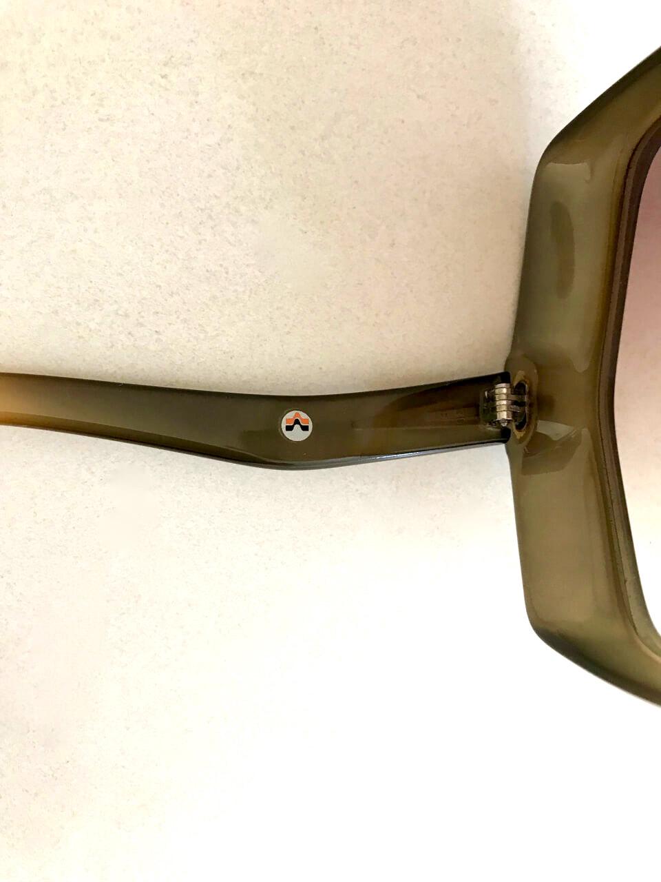 Christian Dior Model D06 Gradient Amber Khaki Oversized Sunglasses, 1970s 5