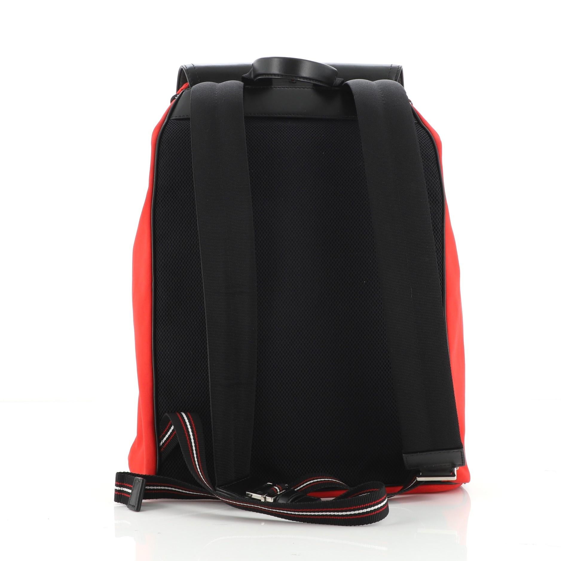Christian Dior Motion Rucksack aus Nylon und Leder Medium (Rot)
