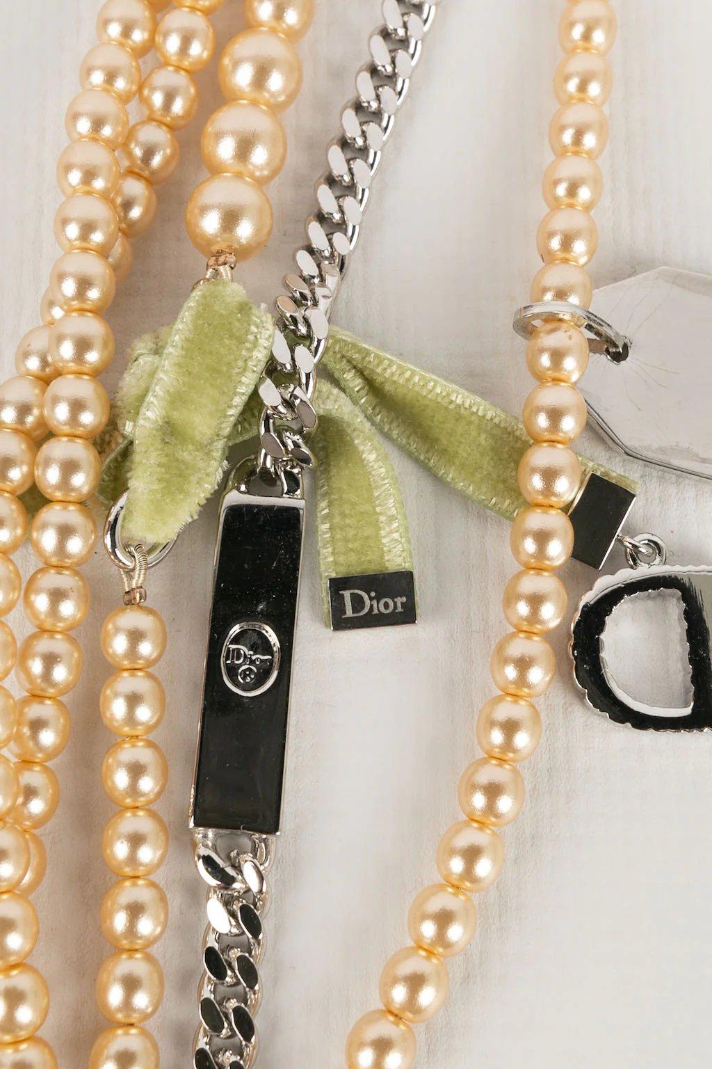 Christian Dior Bracelet multi-rangs en perles et métal argenté Pour femmes en vente