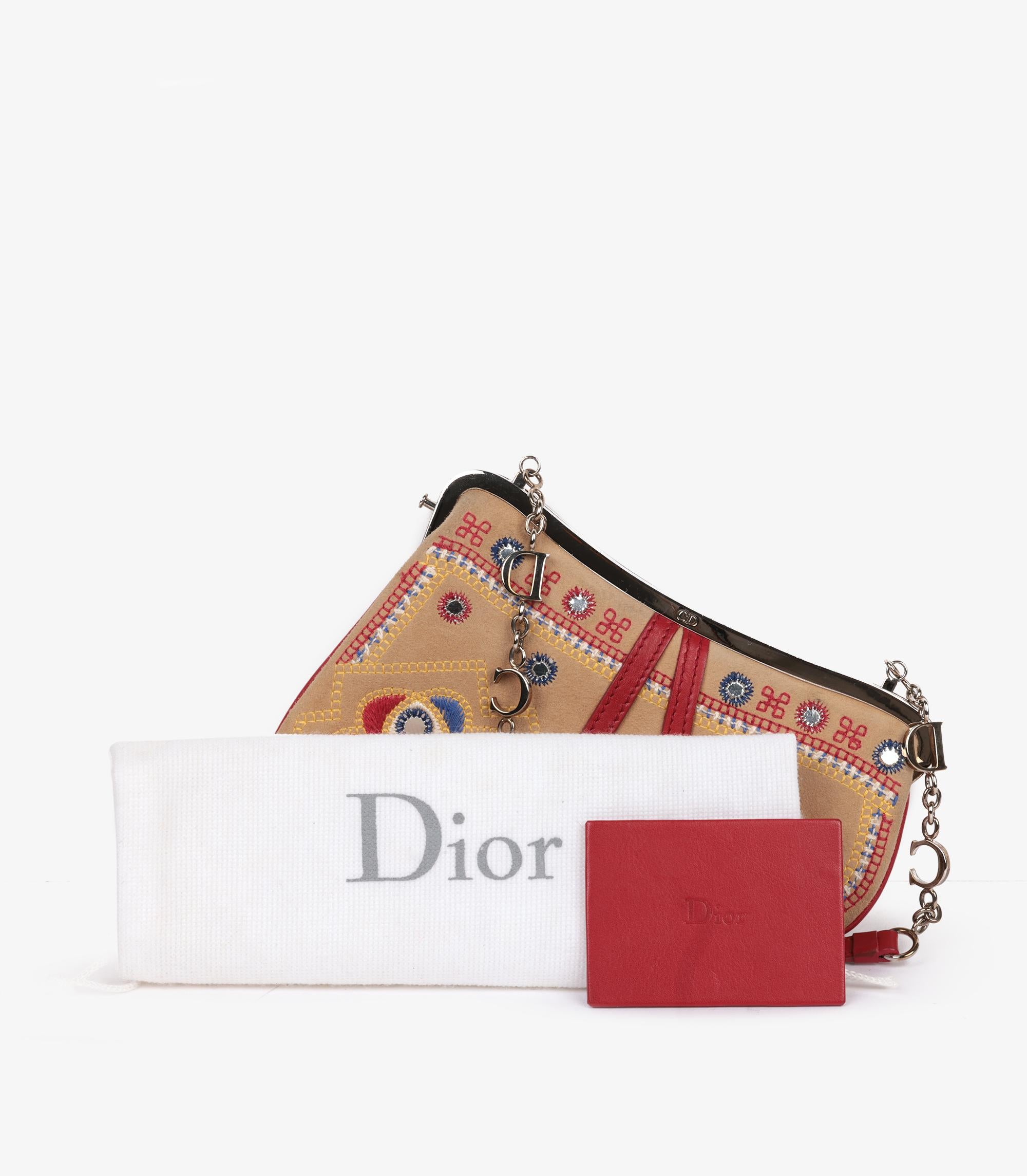 Christian Dior Mehrfarbige & verzierte Vintage Mini-Satteltasche aus Wildleder & Rot im Angebot 6