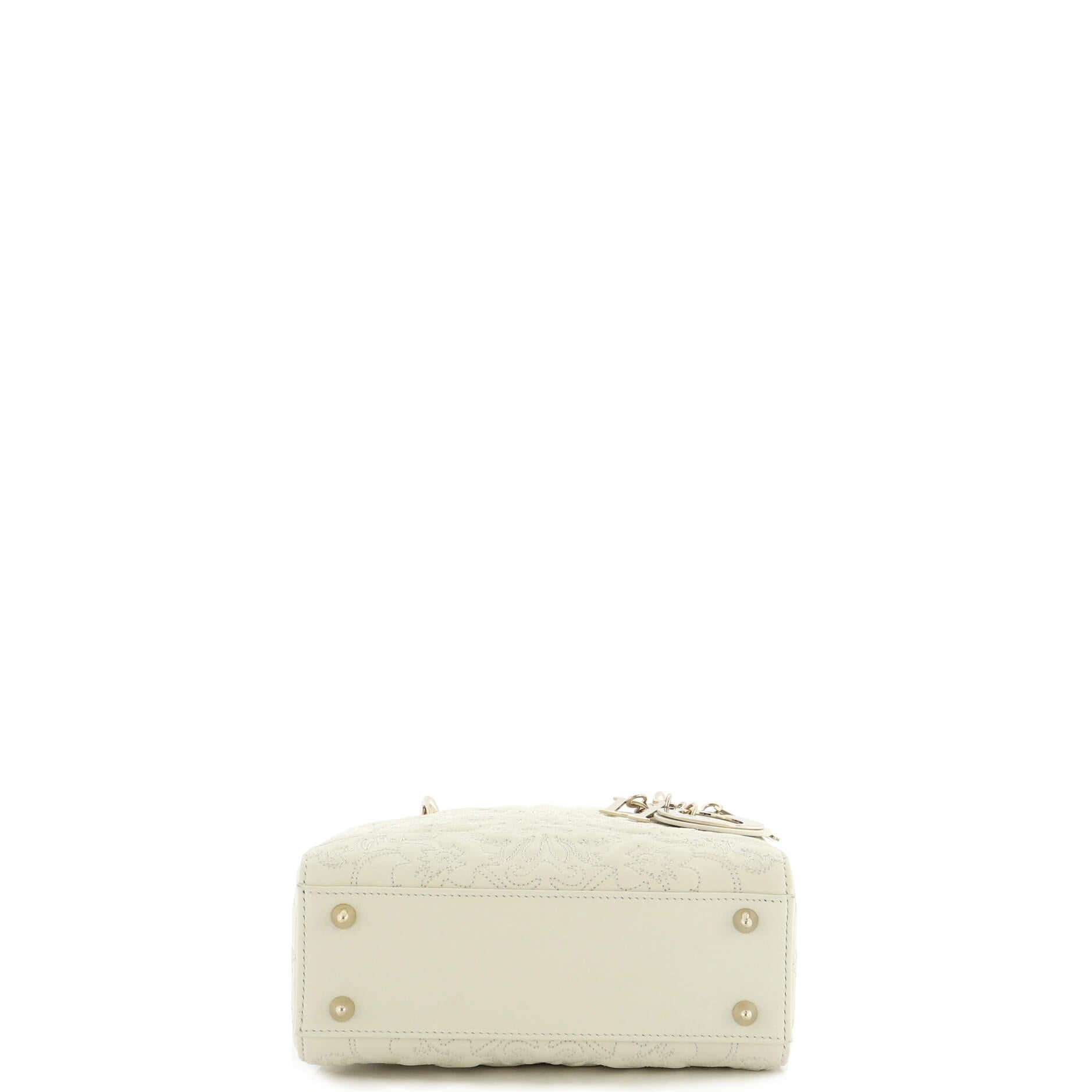 Christian Dior My ABCDior Lady Dior Borsa in pelle d'agnello ricamata Cannage Quilt In condizioni buone a NY, NY