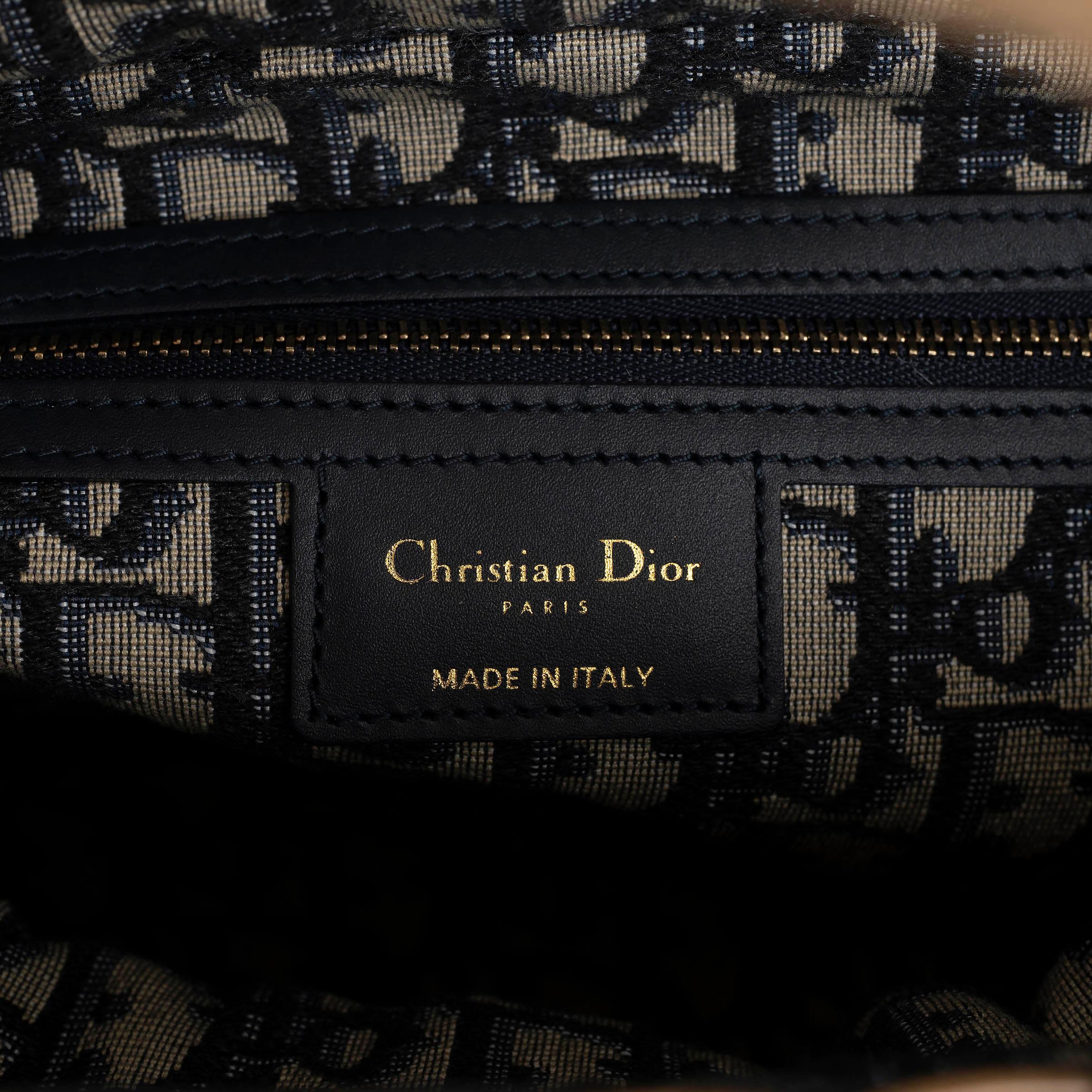 CHRISTIAN DIOR natürlich 2021 WICKER OBLIQUE BASKET Tote Bag im Angebot 2