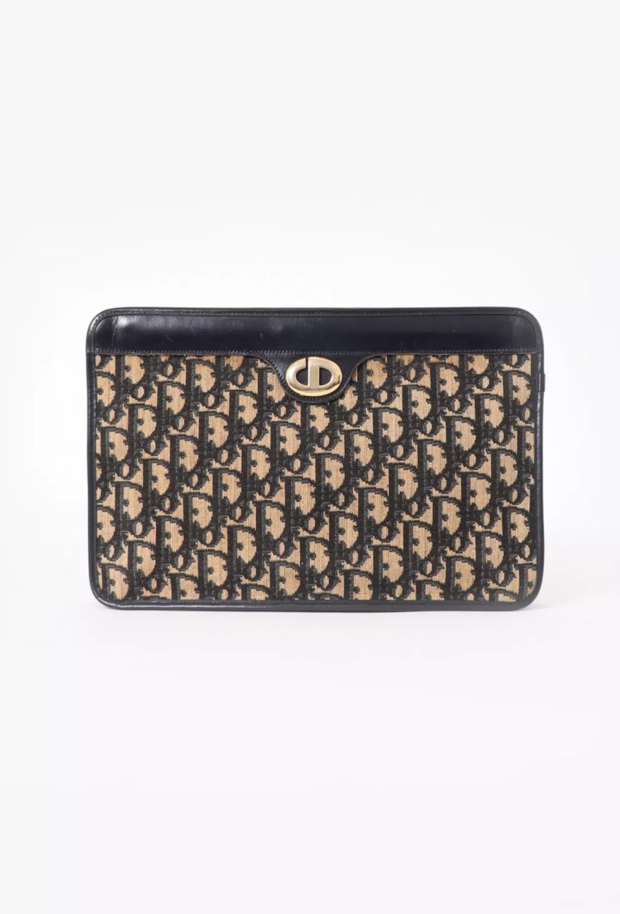 Christian Dior Marineblau 70er Jahre Oblique Canvas Clutch im Angebot 3