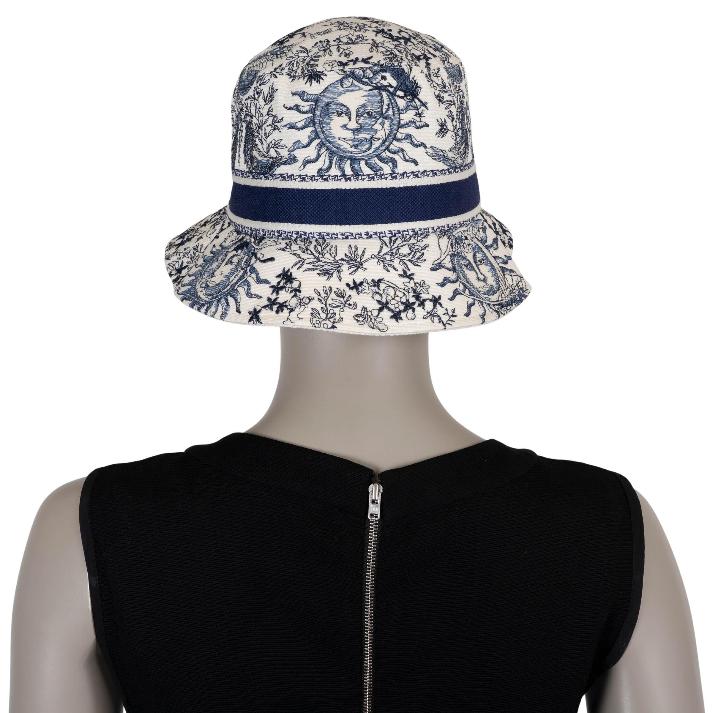 Donna CHRISTIAN DIOR blu navy 2024 D-BOBBY TOILE DE JOUY SOLEIL Cappello a Secchiello 55 in vendita