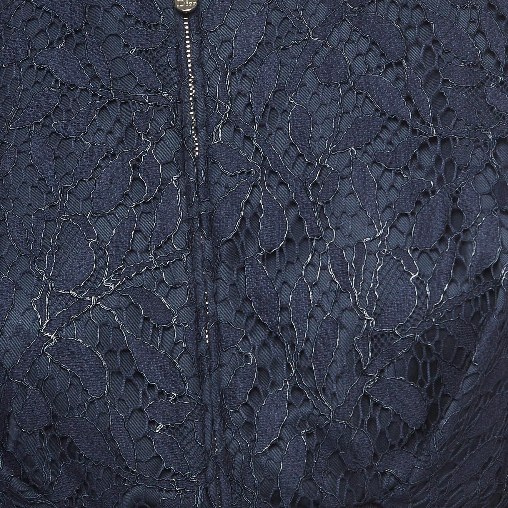 Noir Veste courte Christian Dior bleu marine à fleurs en dentelle M en vente