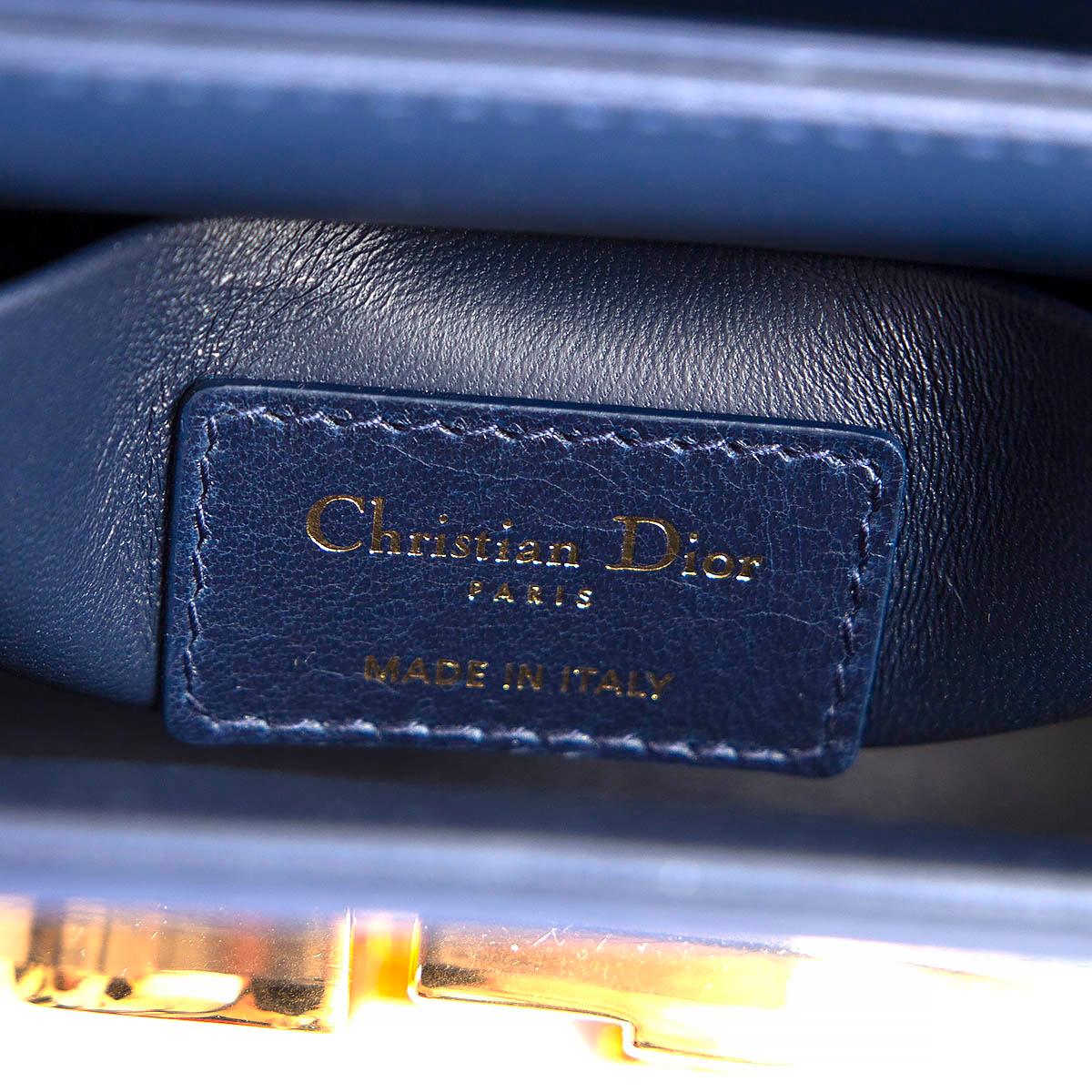 Women's CHRISTIAN DIOR navy blue leather 30 MONTAIGNE BOX Shoulder Bag