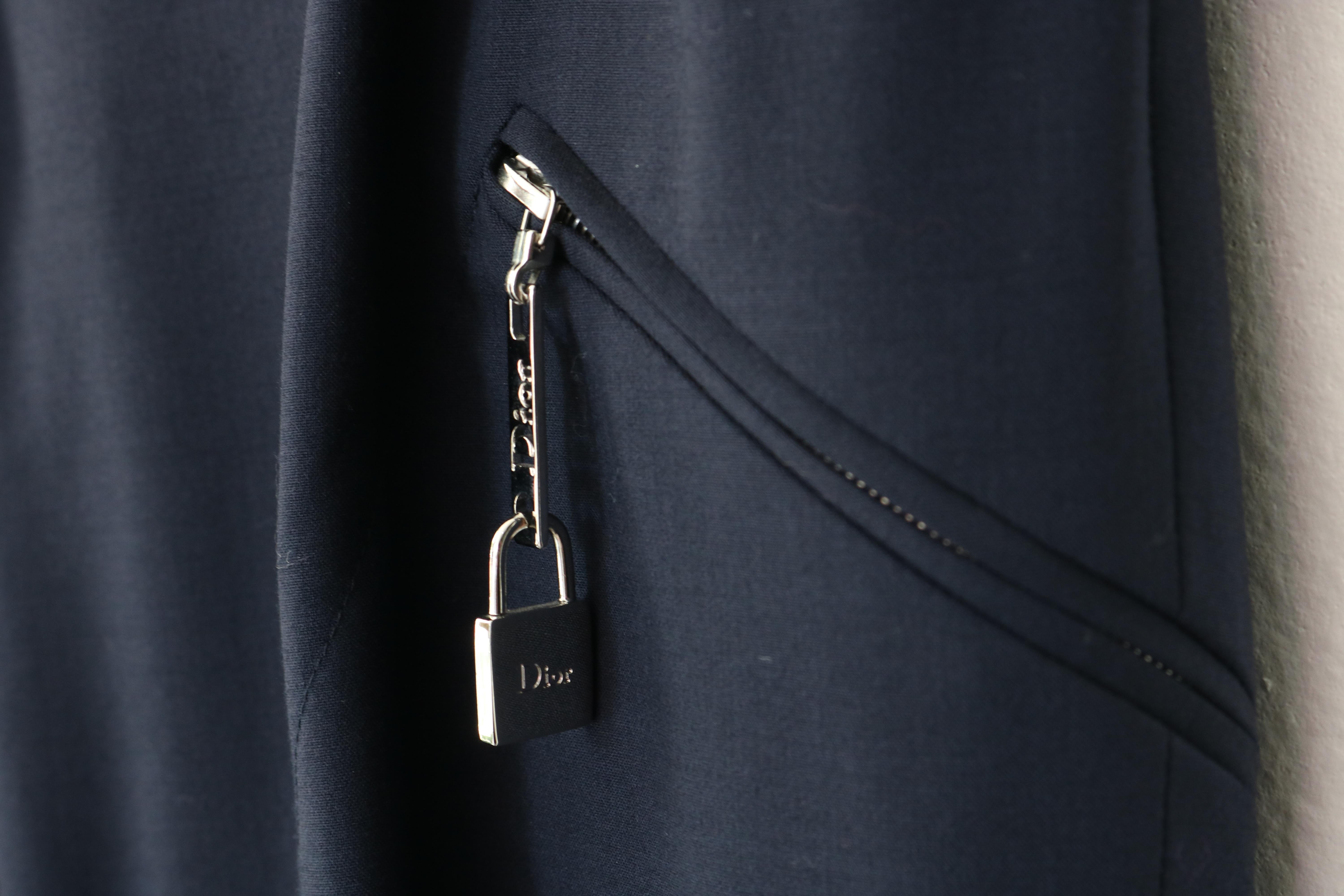 Christian Dior Ensemble veste et pantalon bleu marine Taille 6  en vente 7