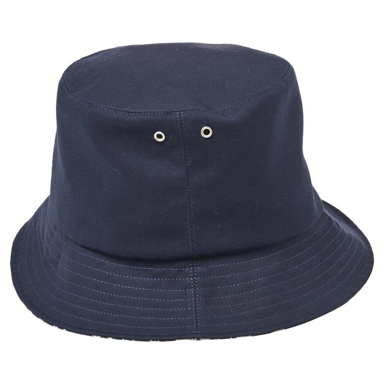 Louis Vuitton Monogram Essential Bucket Hat Blue Cotton. Size 58