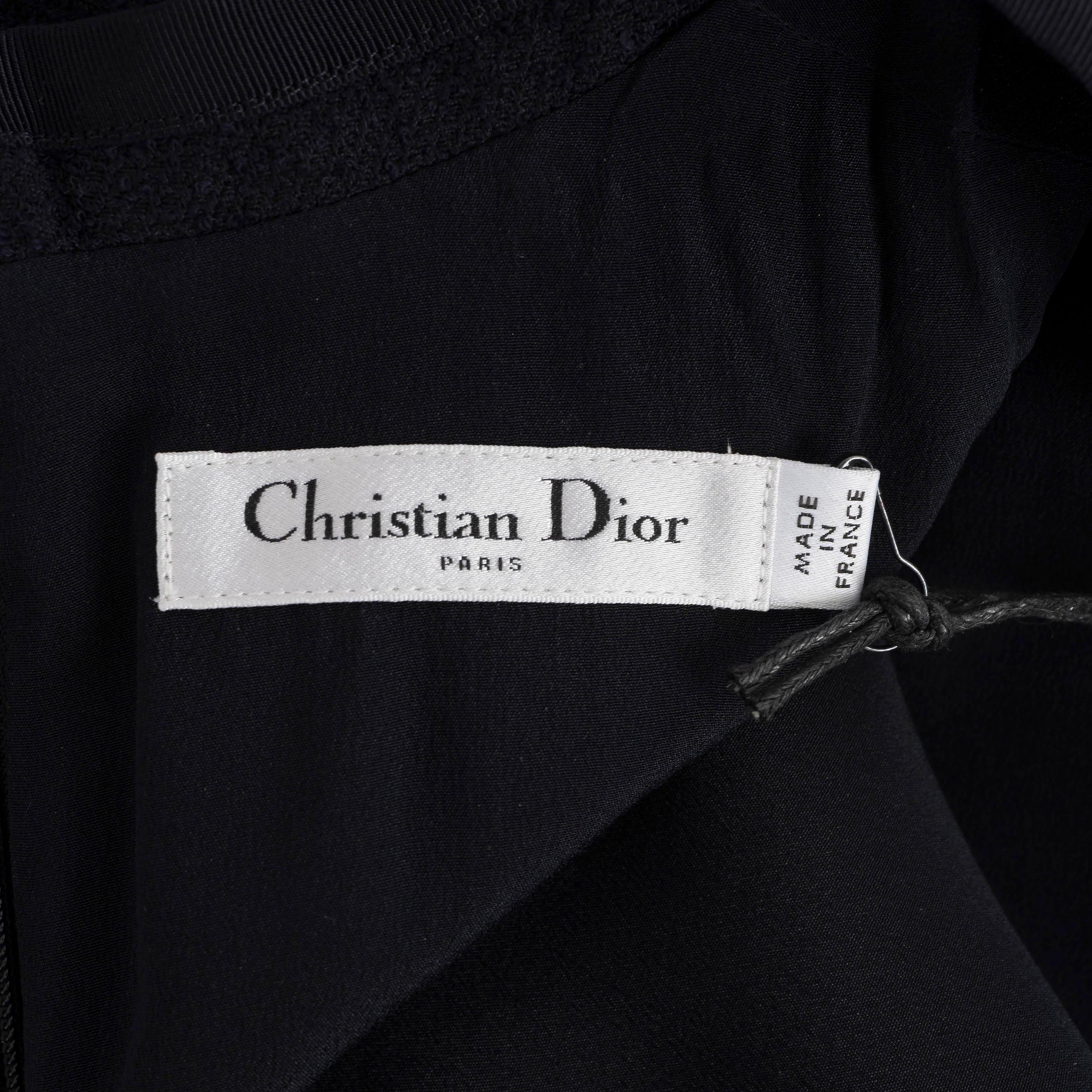 CHRISTIAN DIOR azul marino lana 2024 CORTO FLARED BELTE BOUCLE Vestido 36 XS en venta 2