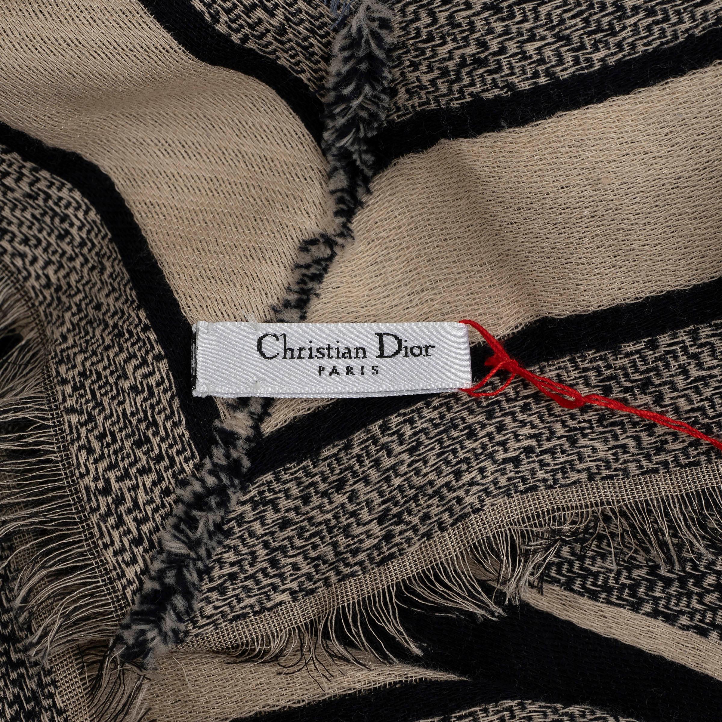 CHRISTIAN DIOR Pañuelo Chal OBLIQUE 140 lana azul marino en venta 1