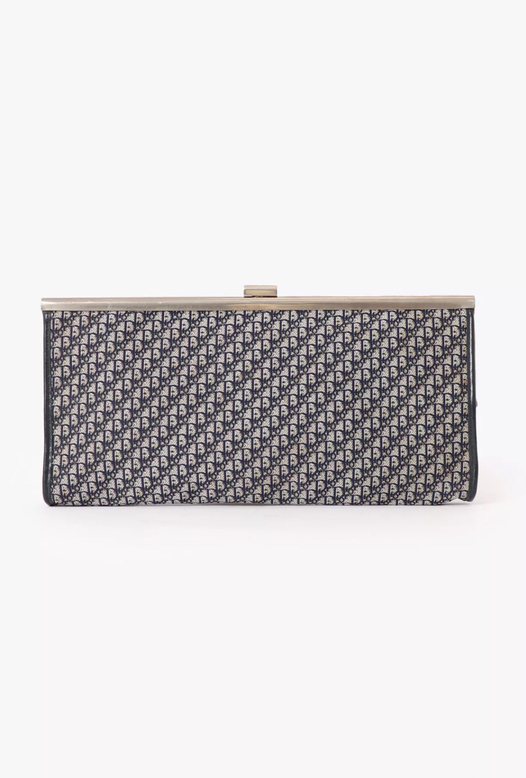 Christian Dior Navy Monogram clasp clutch For Sale 3