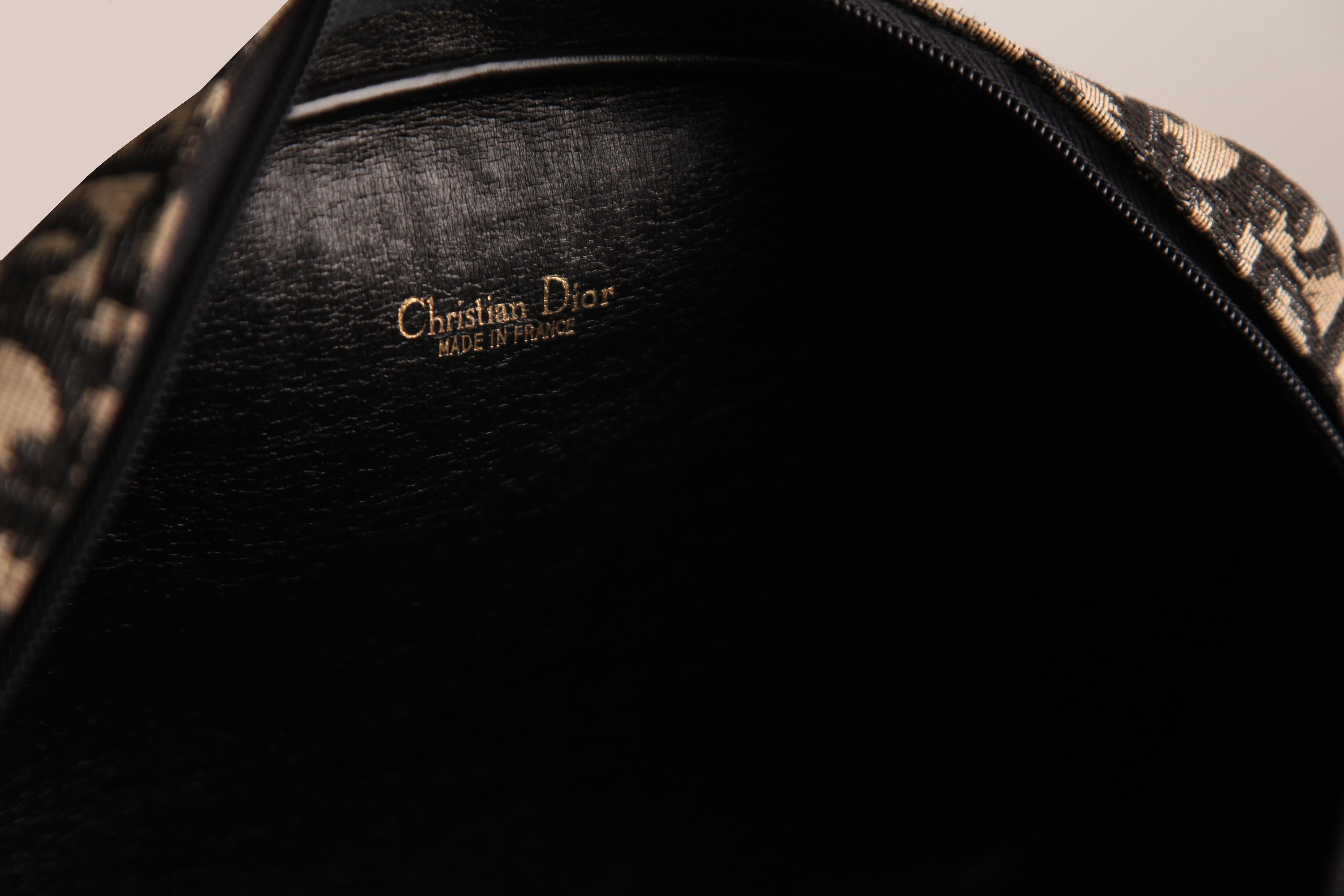 Christian Dior Marineblaue Crossbody-Tasche aus schrägem Jacquard und Lederbesatz. ca. 1980er Jahre im Angebot 5