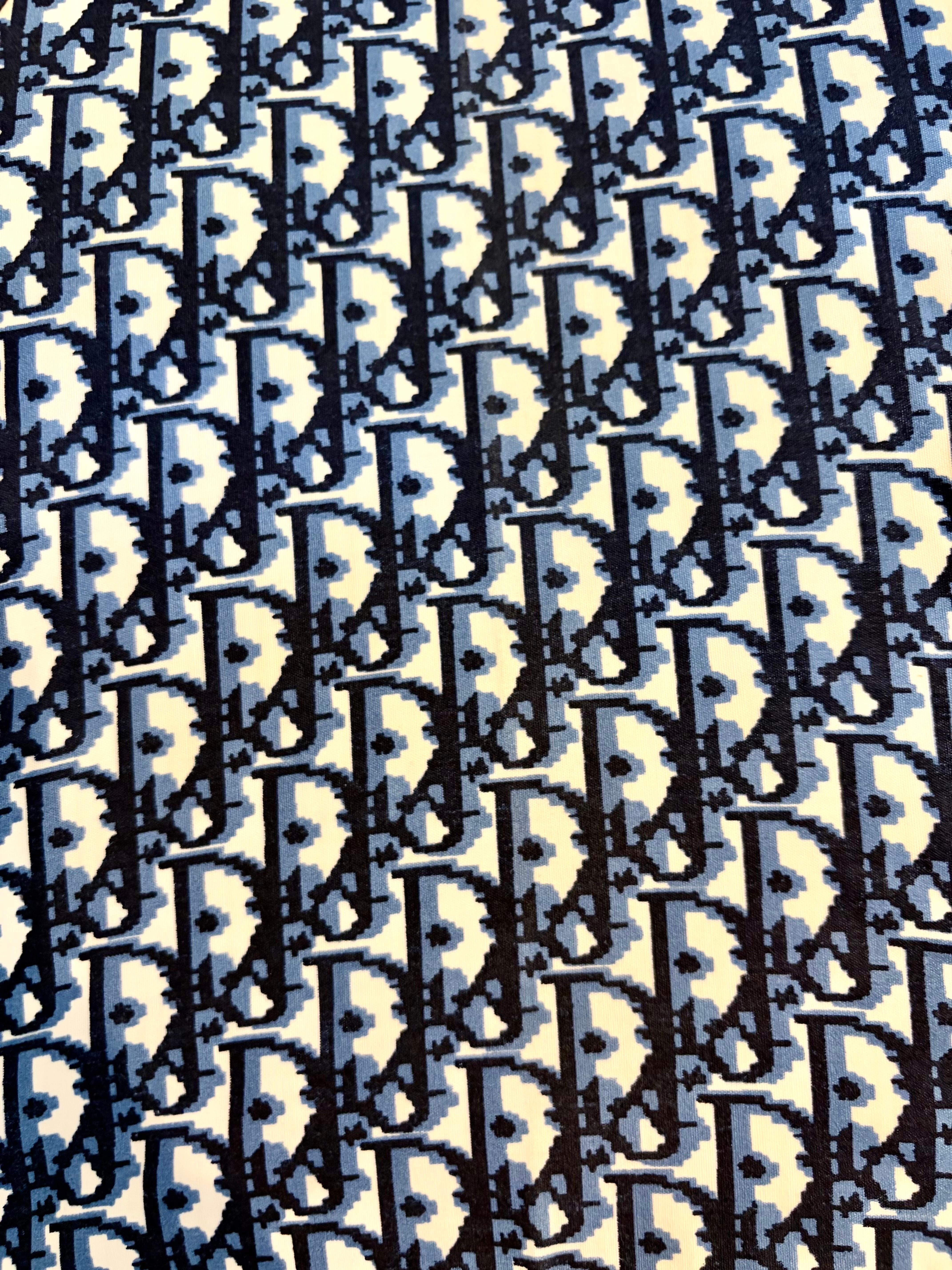 Christian Dior Ombrellone obliquo in jacquard con manico in legno, fine anni '70 in vendita 4