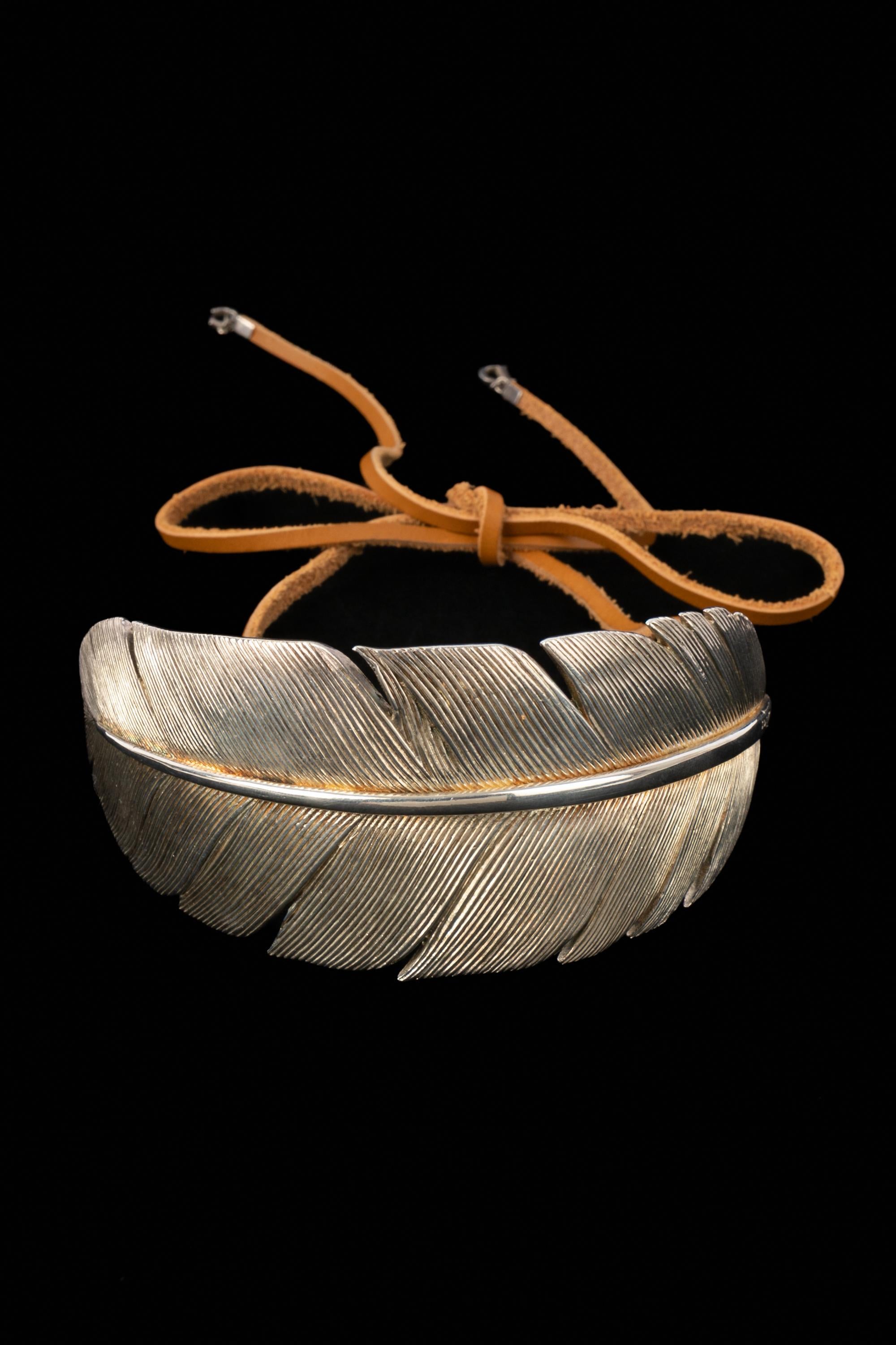 Christian Dior necklace 'feather' Summer 2002 In Excellent Condition For Sale In SAINT-OUEN-SUR-SEINE, FR