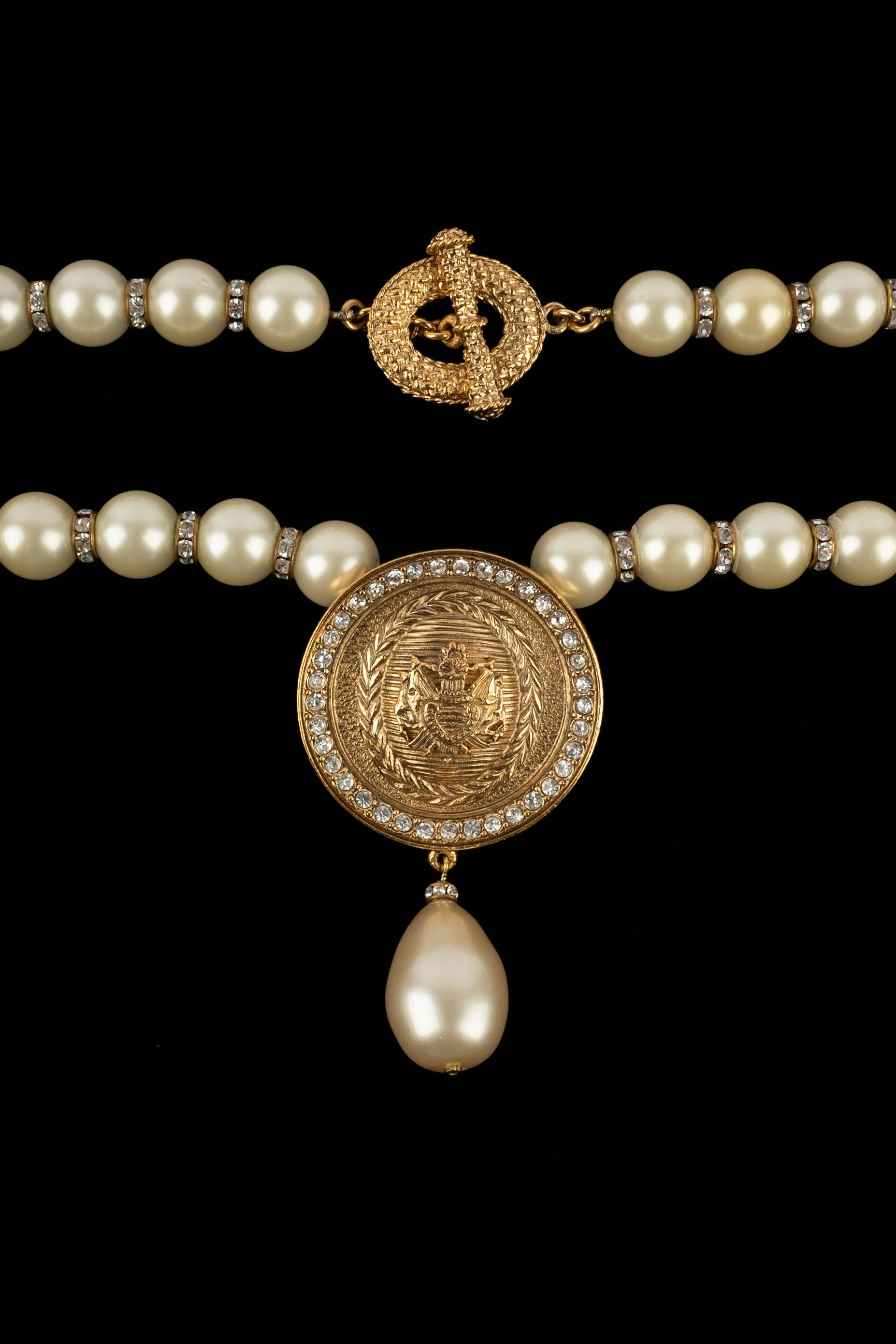 Collar Christian Dior en Excelente estado para la venta en SAINT-OUEN-SUR-SEINE, FR