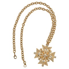 Christian Dior Collier croix de Malte