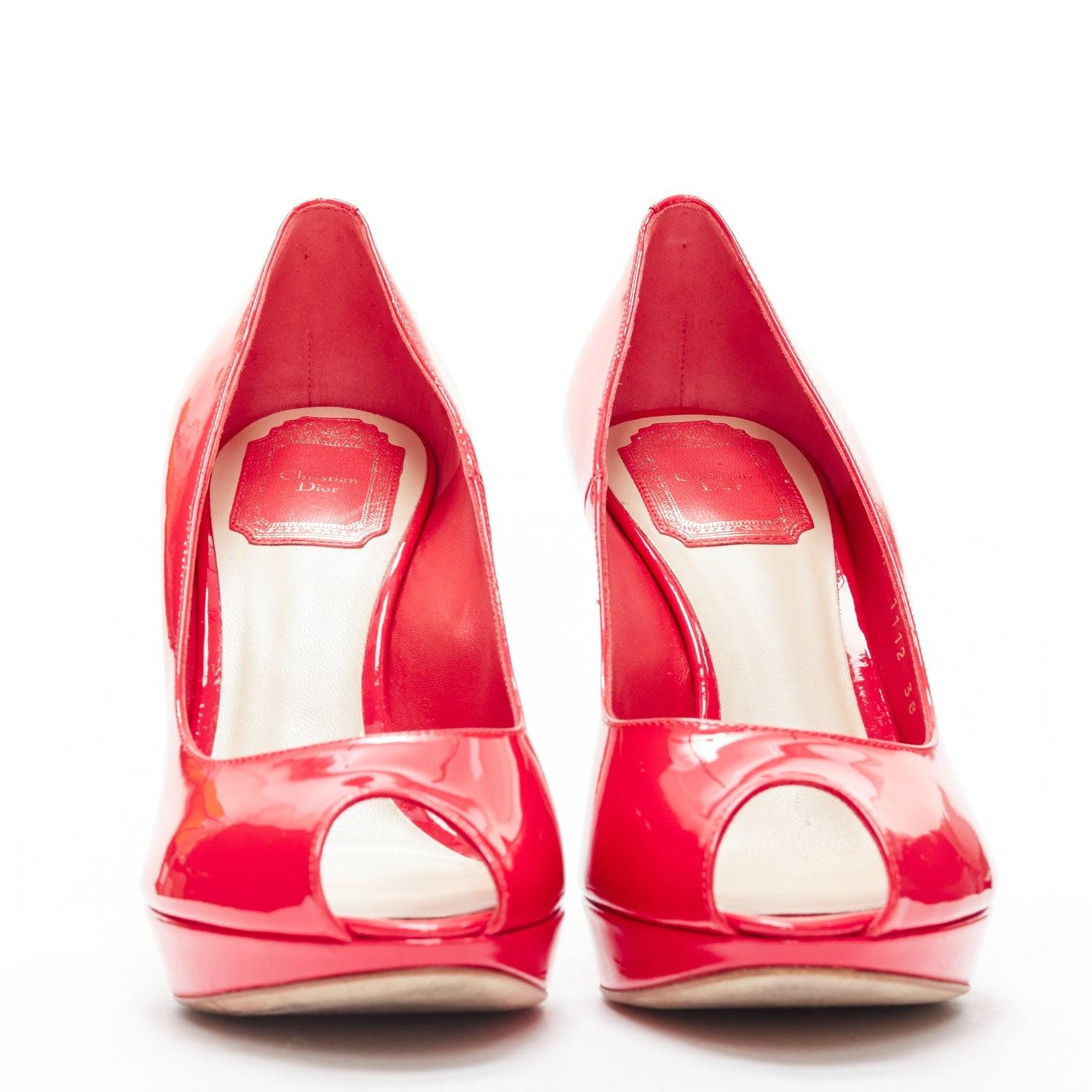 Pink CHRISTIAN DIOR neon pink patent leather peep toe platform pumps EU38 For Sale