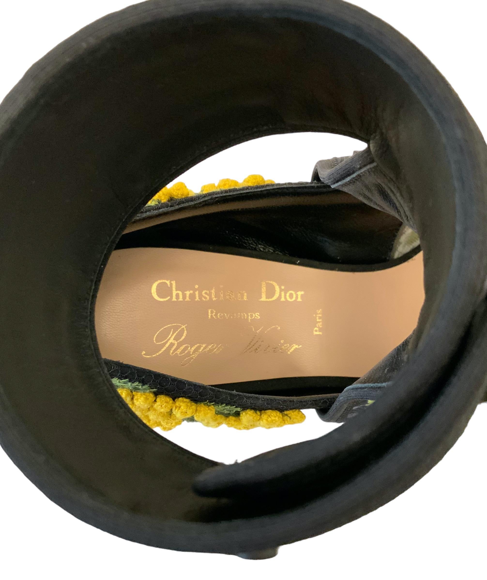 Christian Dior New 62-22 Mimosas Pumps  For Sale 6
