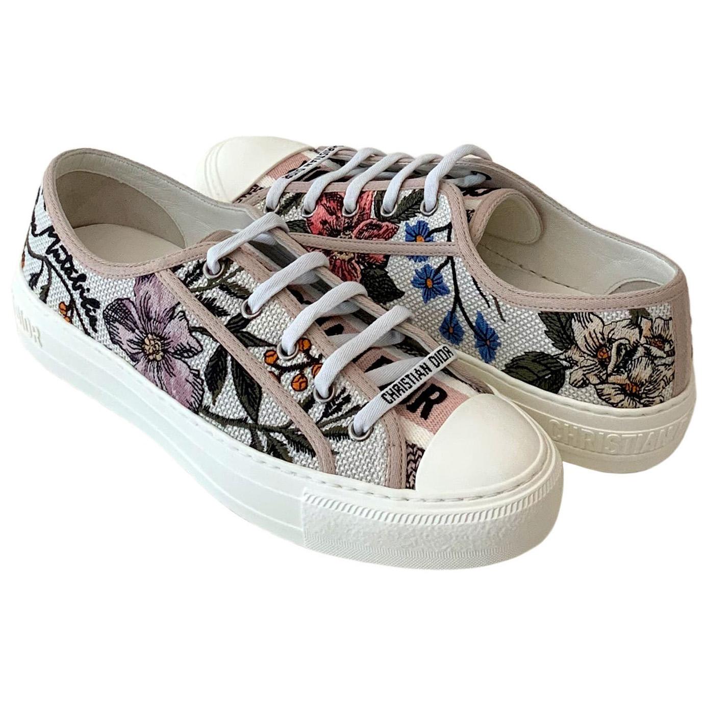 Christian Dior NEW Walk'n Dior Rosa Mutabilis Embroidered Cotton Sneakers