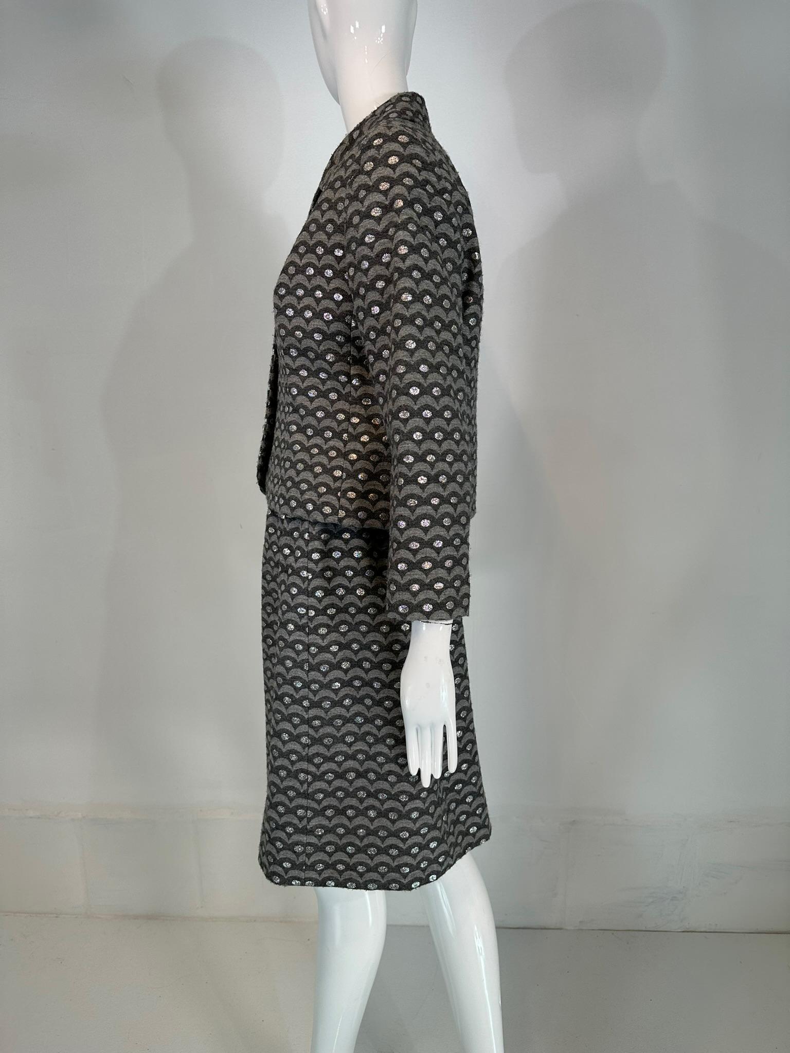 Christian Dior New York 1960, abito con gonna in lana metallizzata grigia e argentata In condizioni buone in vendita a West Palm Beach, FL