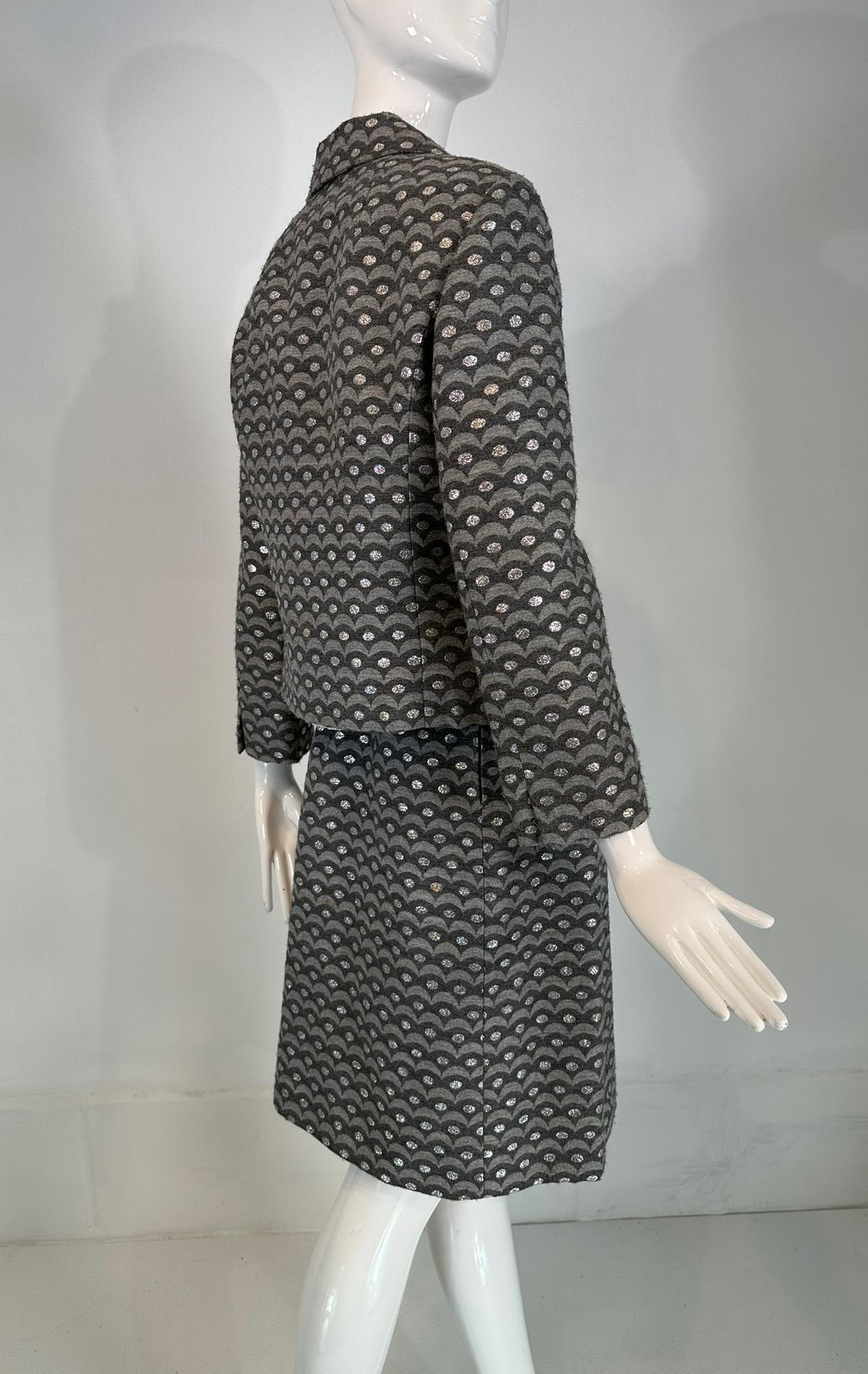 Christian Dior New York 1960, abito con gonna in lana metallizzata grigia e argentata in vendita 4