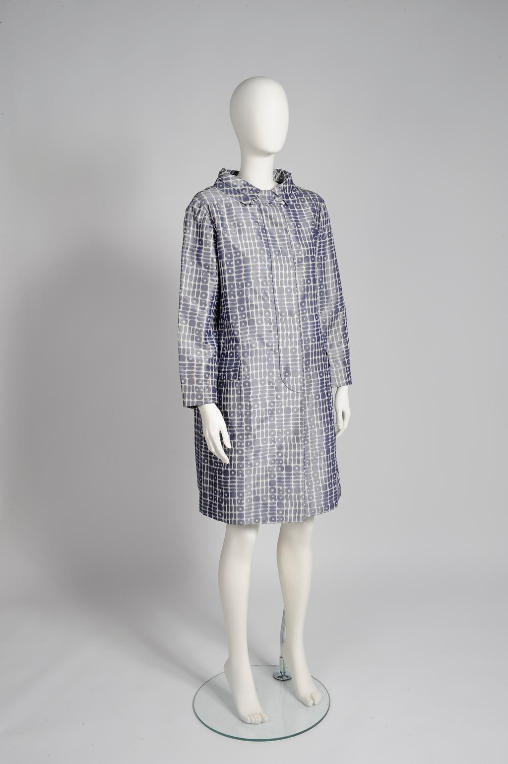 Christian Dior Numbered Demi Couture Single-Breasted Logo Coat 2