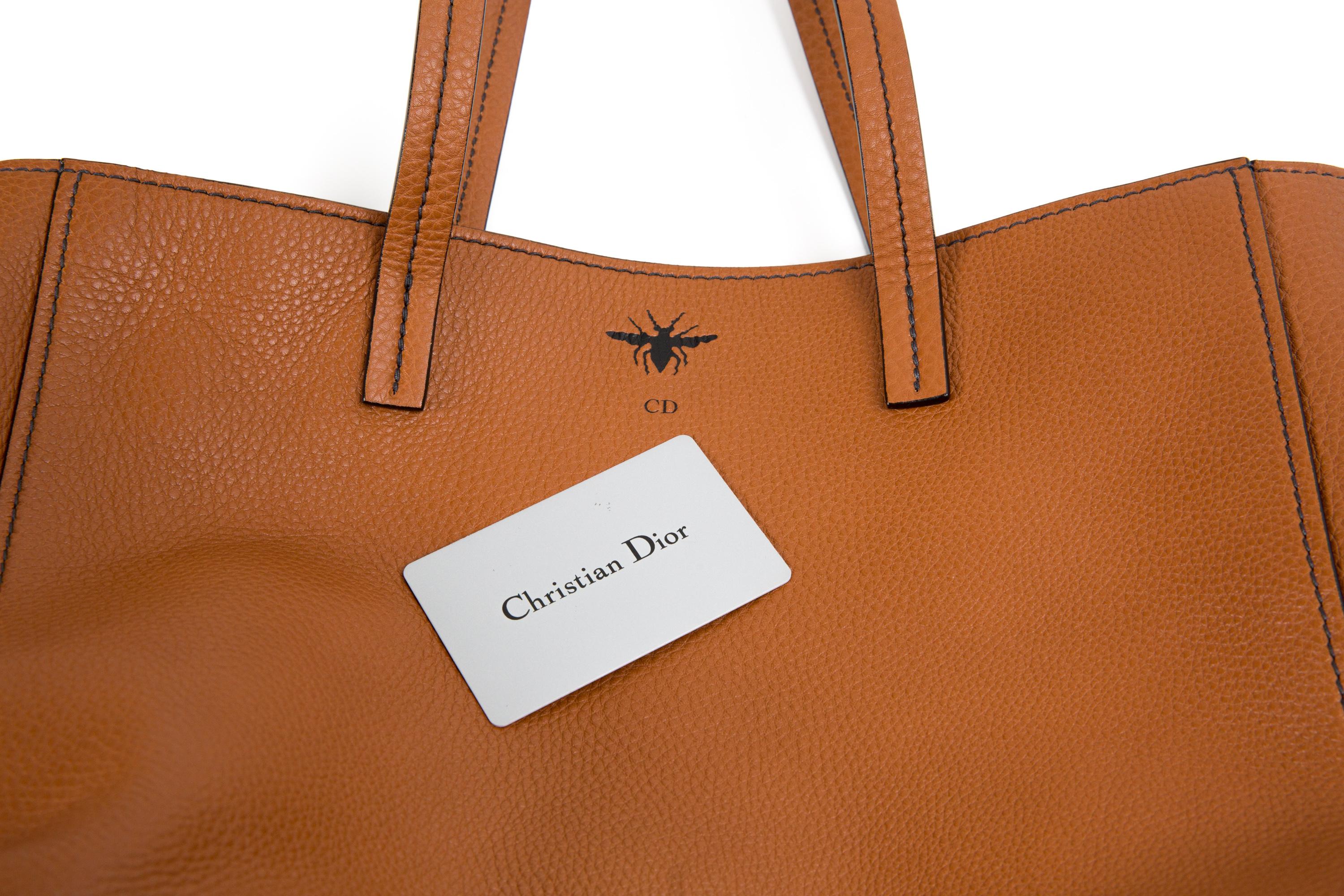 Christian Dior Nut D.Bee Tote Bag 4