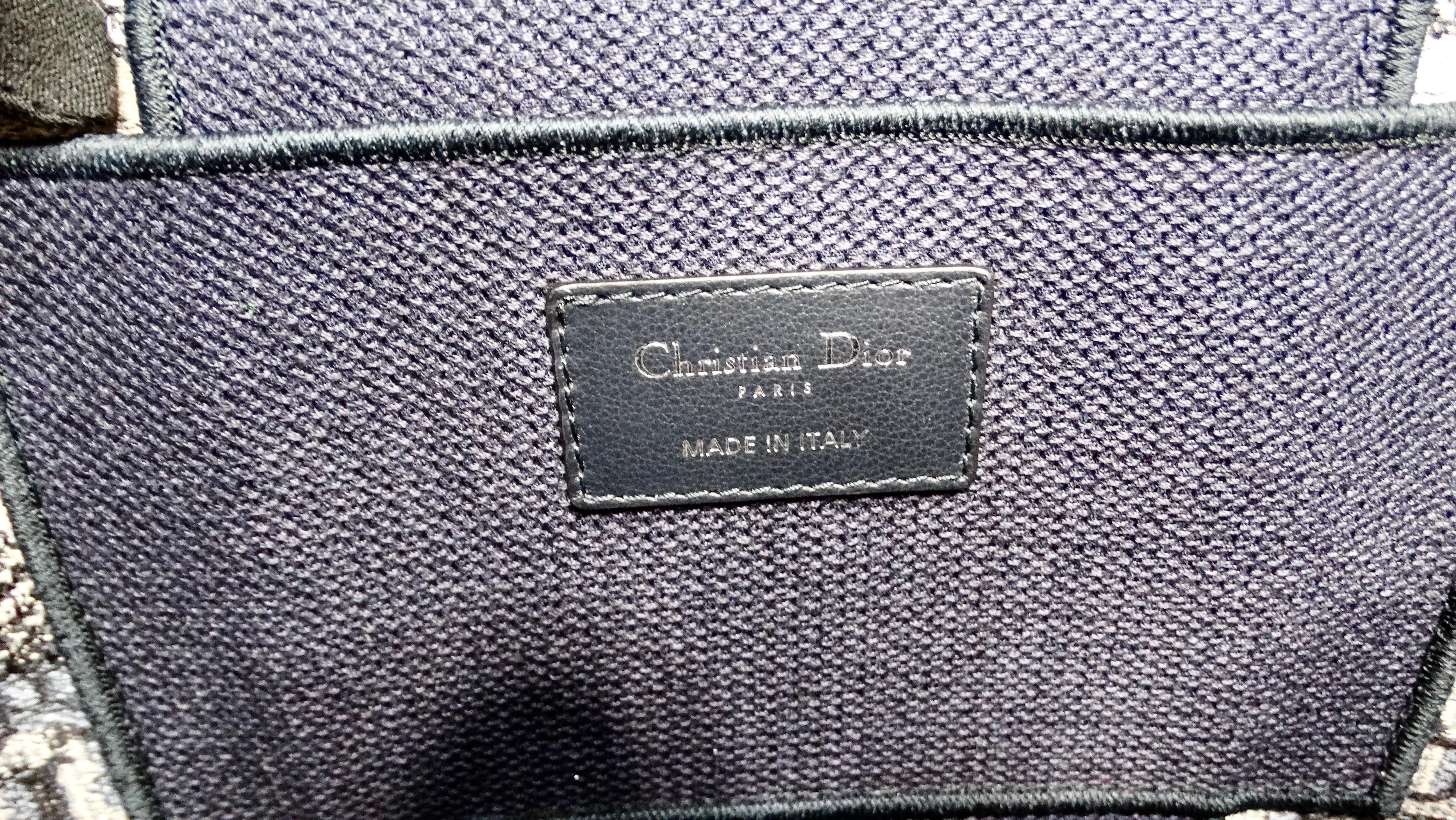 Christian Dior Oblique Monogram Canvas Travel Vanity Case For Sale 6