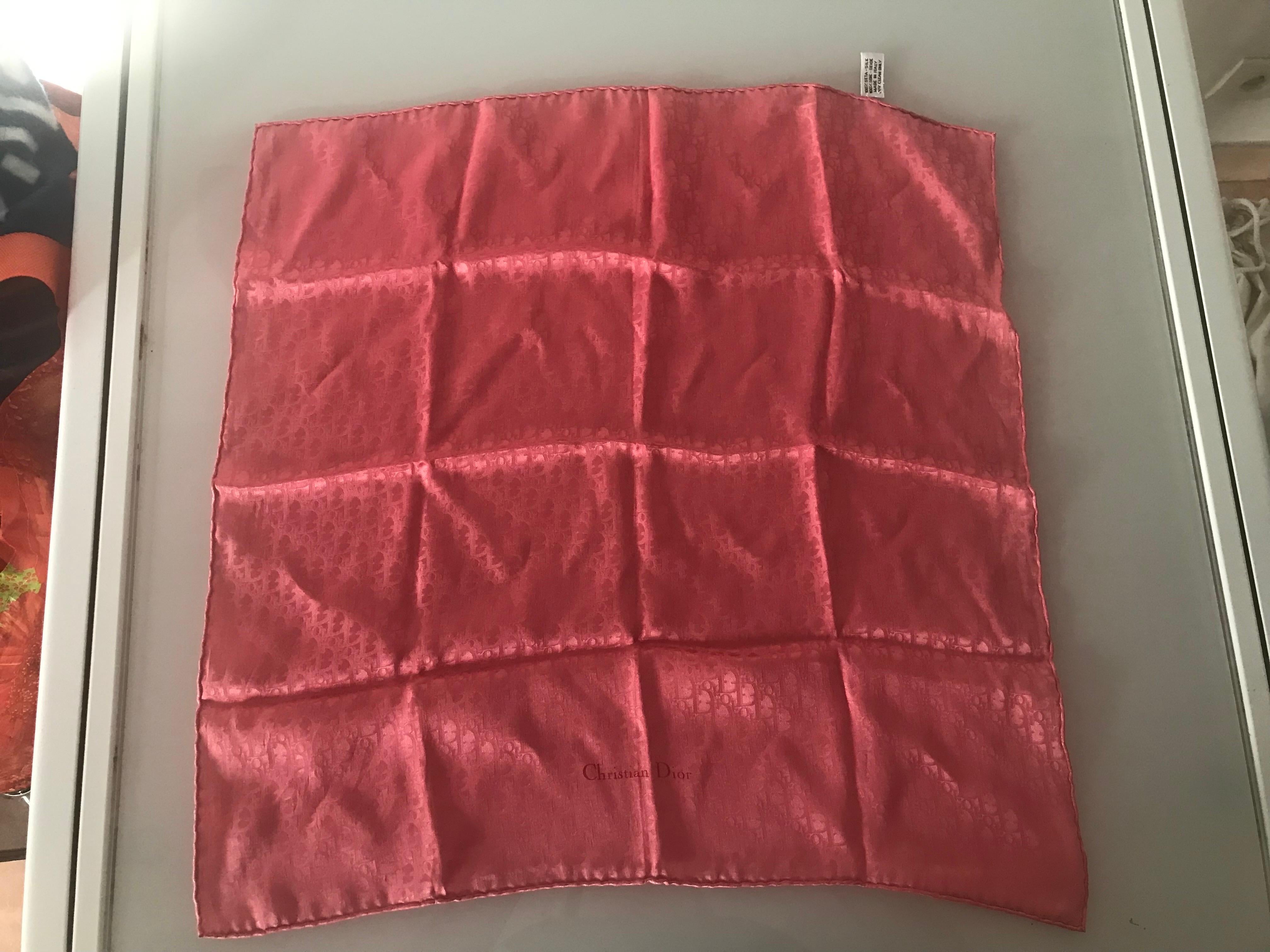 CHRISTIAN DIOR Oblique monogram scarf Dior logo in silk en Excelente estado para la venta en CACHAN, FR