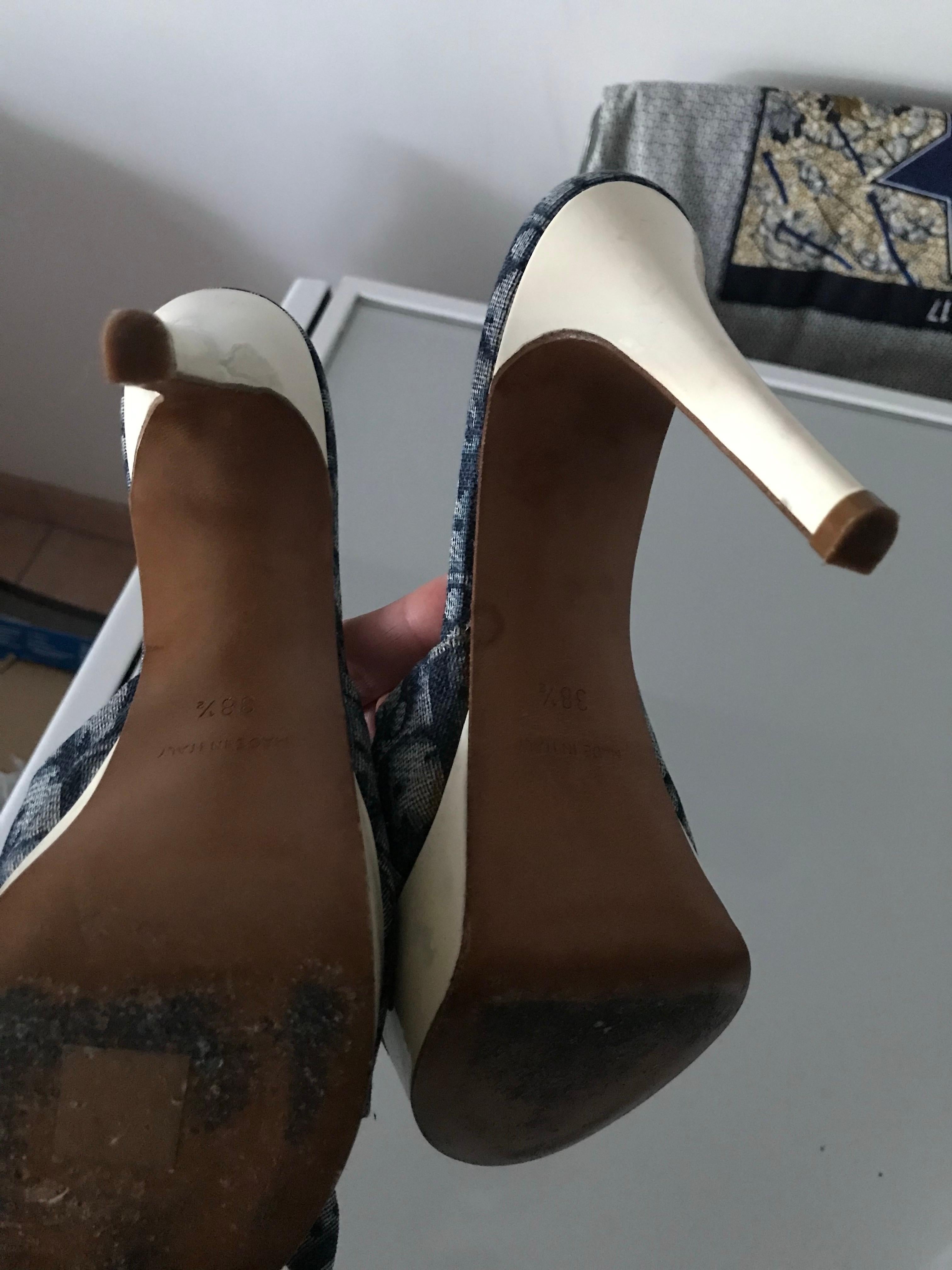 Donna CHRISTIAN DIOR Oblique mule sandal in vendita