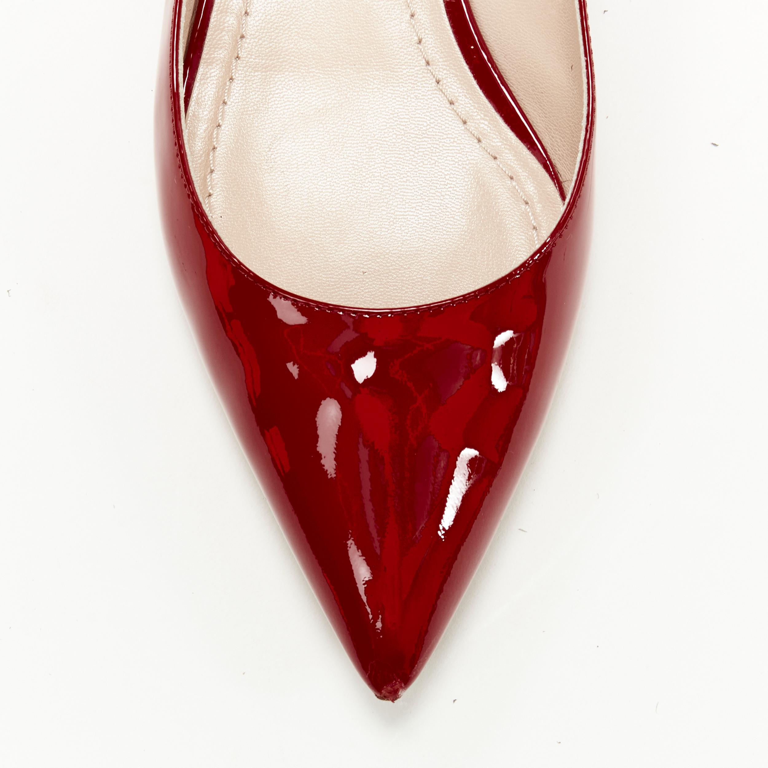 CHRISTIAN DIOR - Chaussures plates pointues en cuir verni rouge Obsesse-D EU36,5 en vente 1