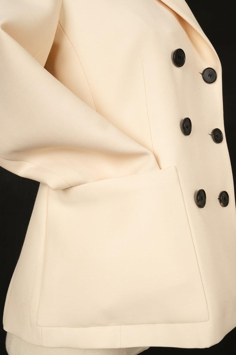 Christian Dior Off-White Jacket with Black Buttons (Veste Off-White avec boutons noirs) en vente 2