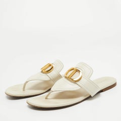 Christian Dior Off White Leather 30 Montaigne Thong Flats Size 39