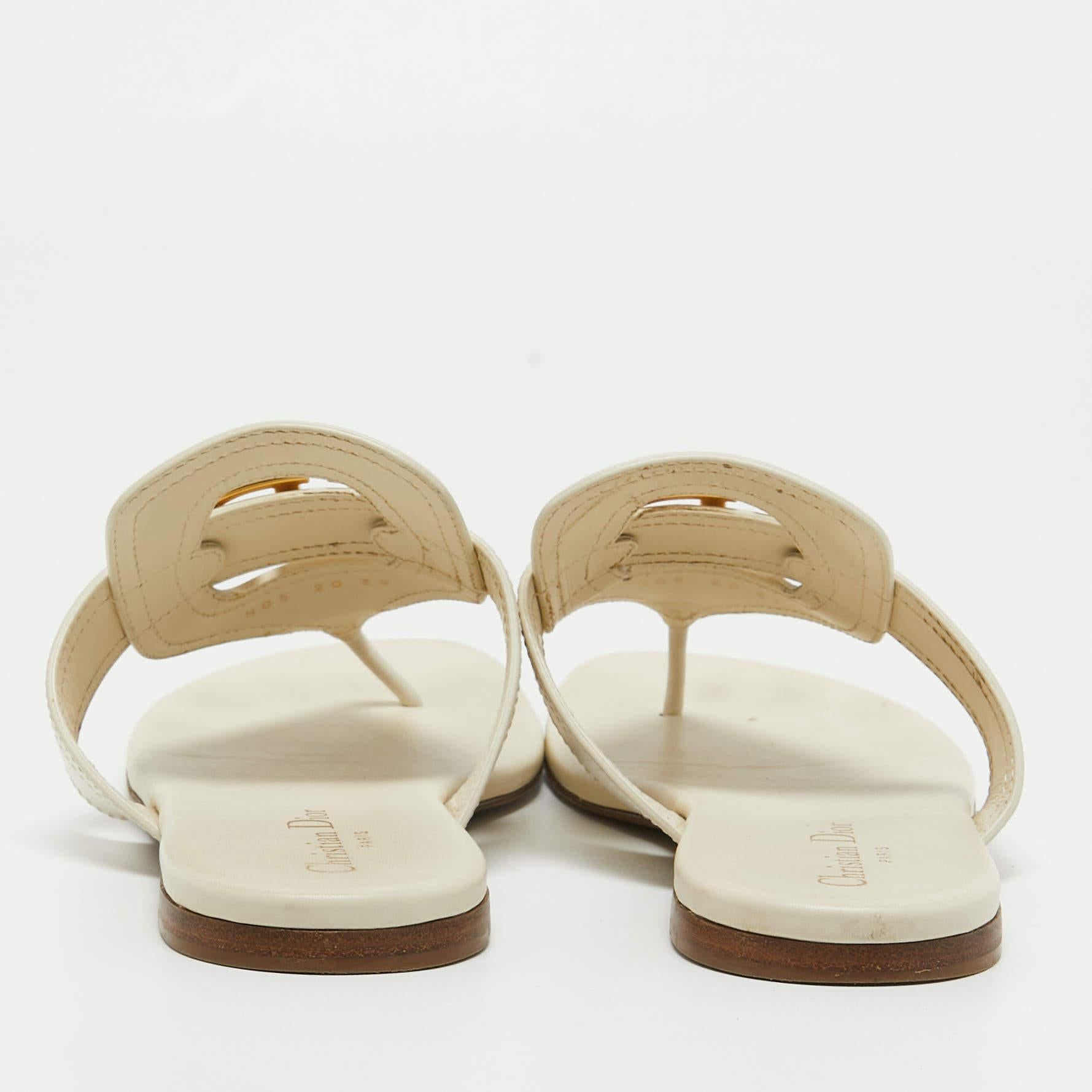Christian Dior Off White Leather 30 Montaigne Thong Flats Size 39 4