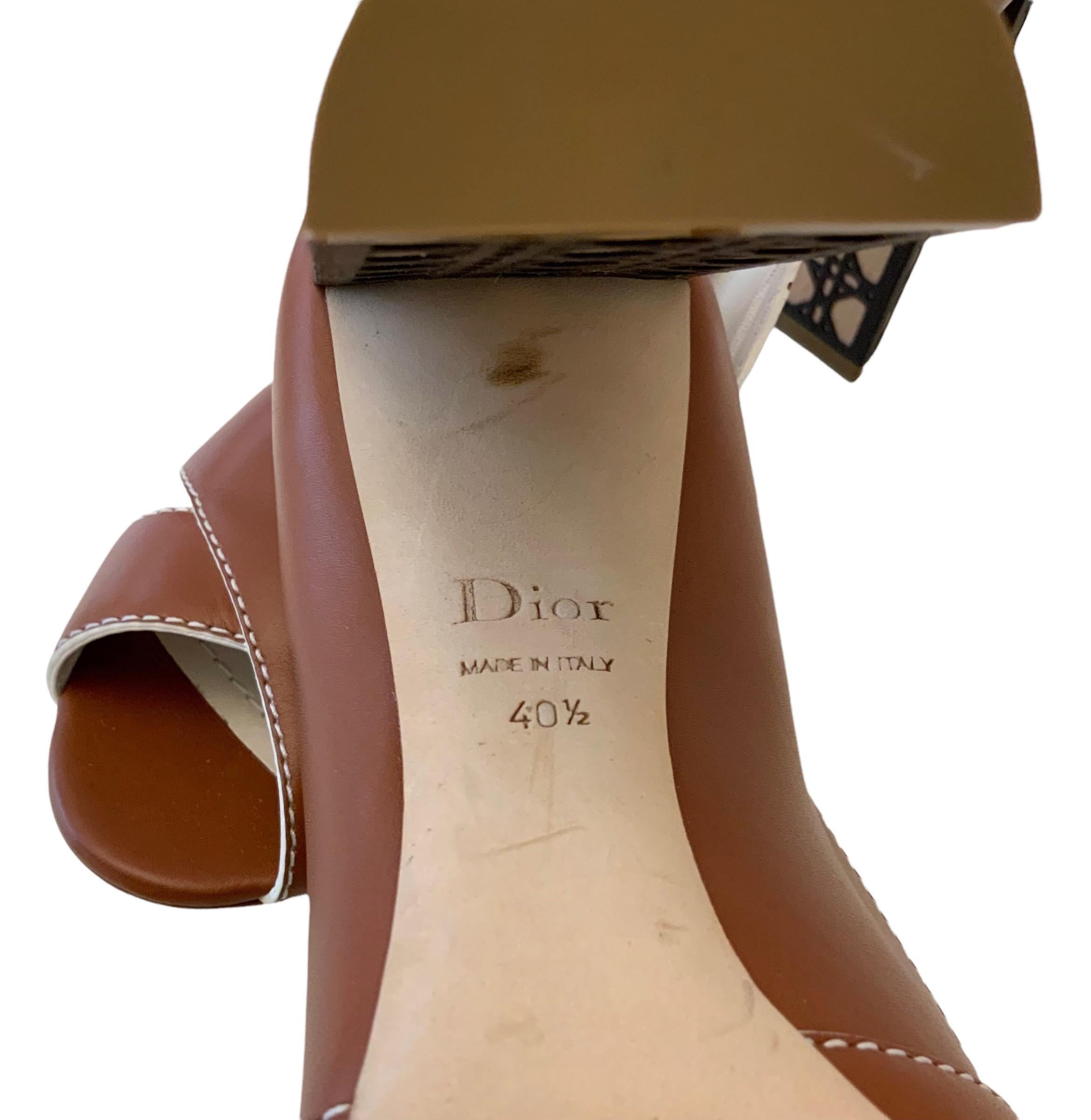 Christian Dior Open Toe Cannage Pumps In Good Condition For Sale In Geneva, CH