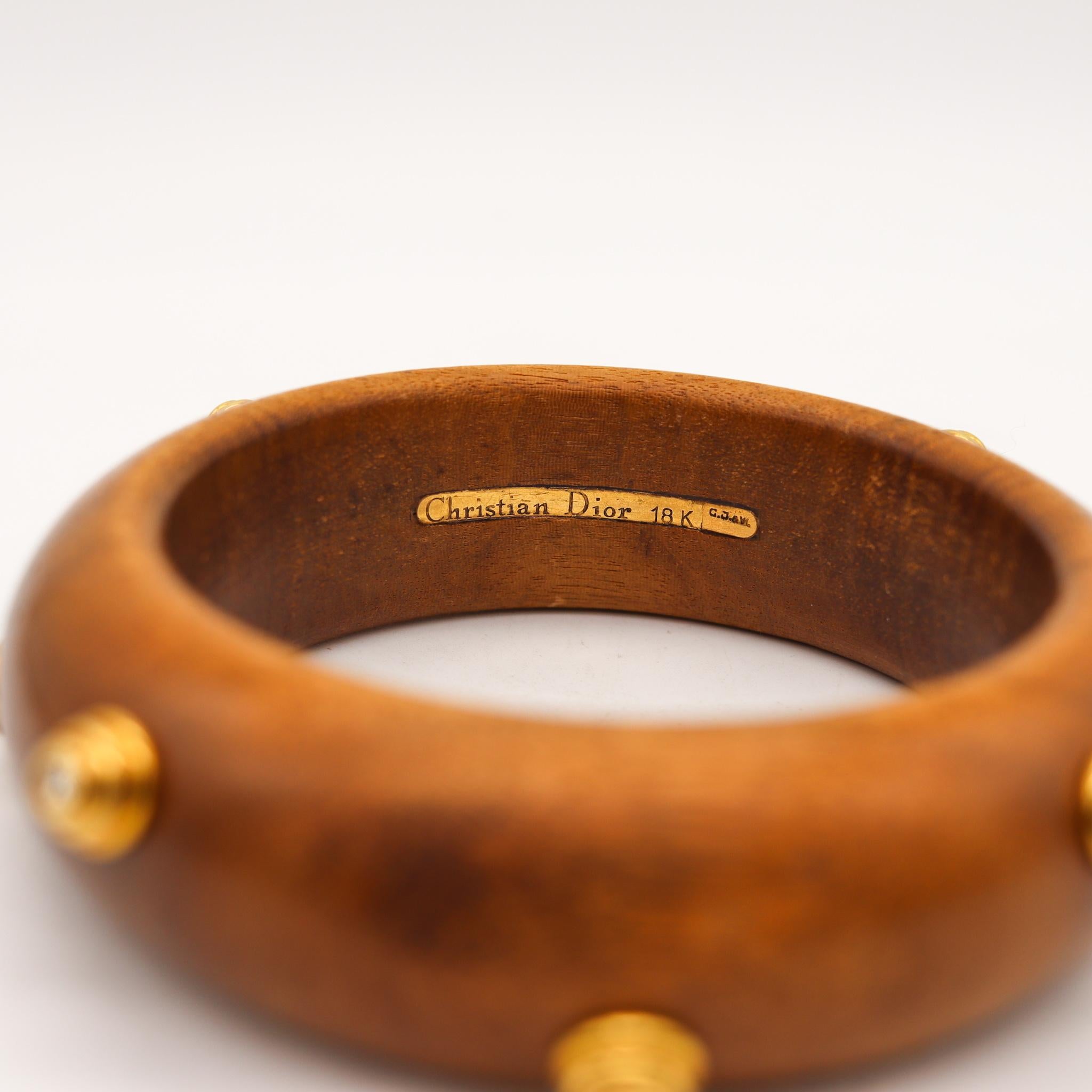 Modernist Christian Dior Paris 1960 Rare Bangle in Wood and 18Kt Yellow Gold with Diamonds