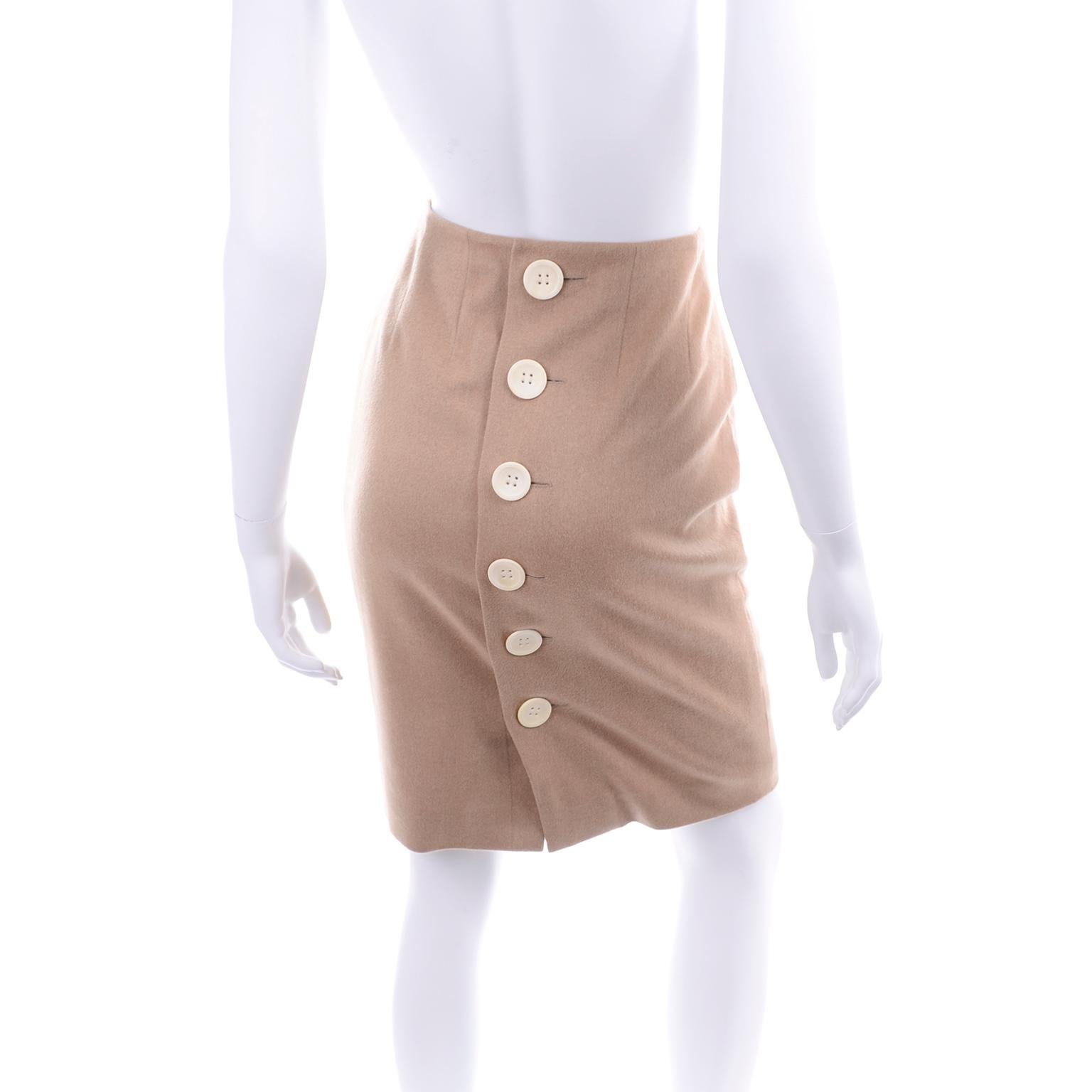 Brown Christian Dior Paris Camel Pencil Skirt With Back Buttons & SIlk Lining Size 8 For Sale