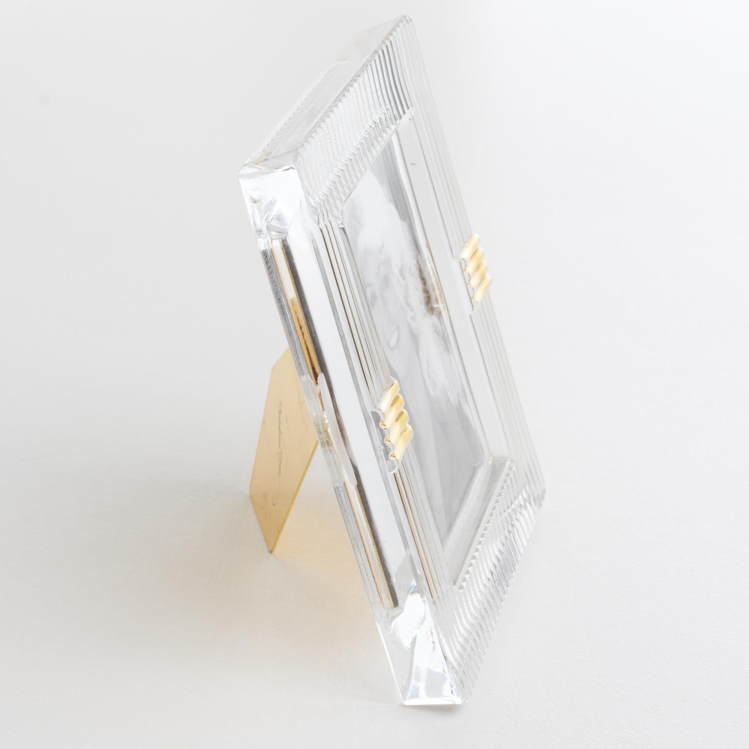 Moderne Cadre photo en cristal moulé de Christian Dior Paris, années 1990 en vente