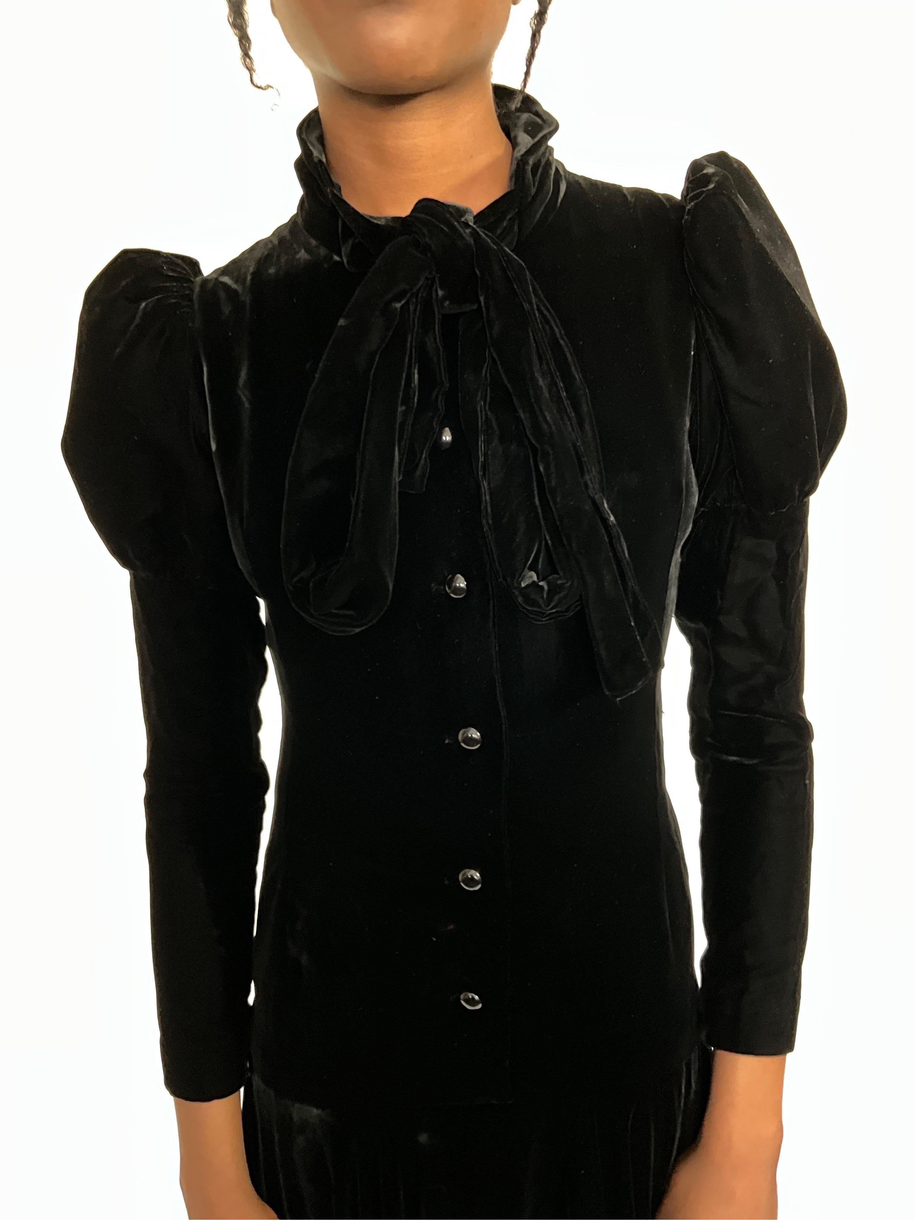 Christian Dior Paris numbered couture black silk evening gown. C. 1960s 7