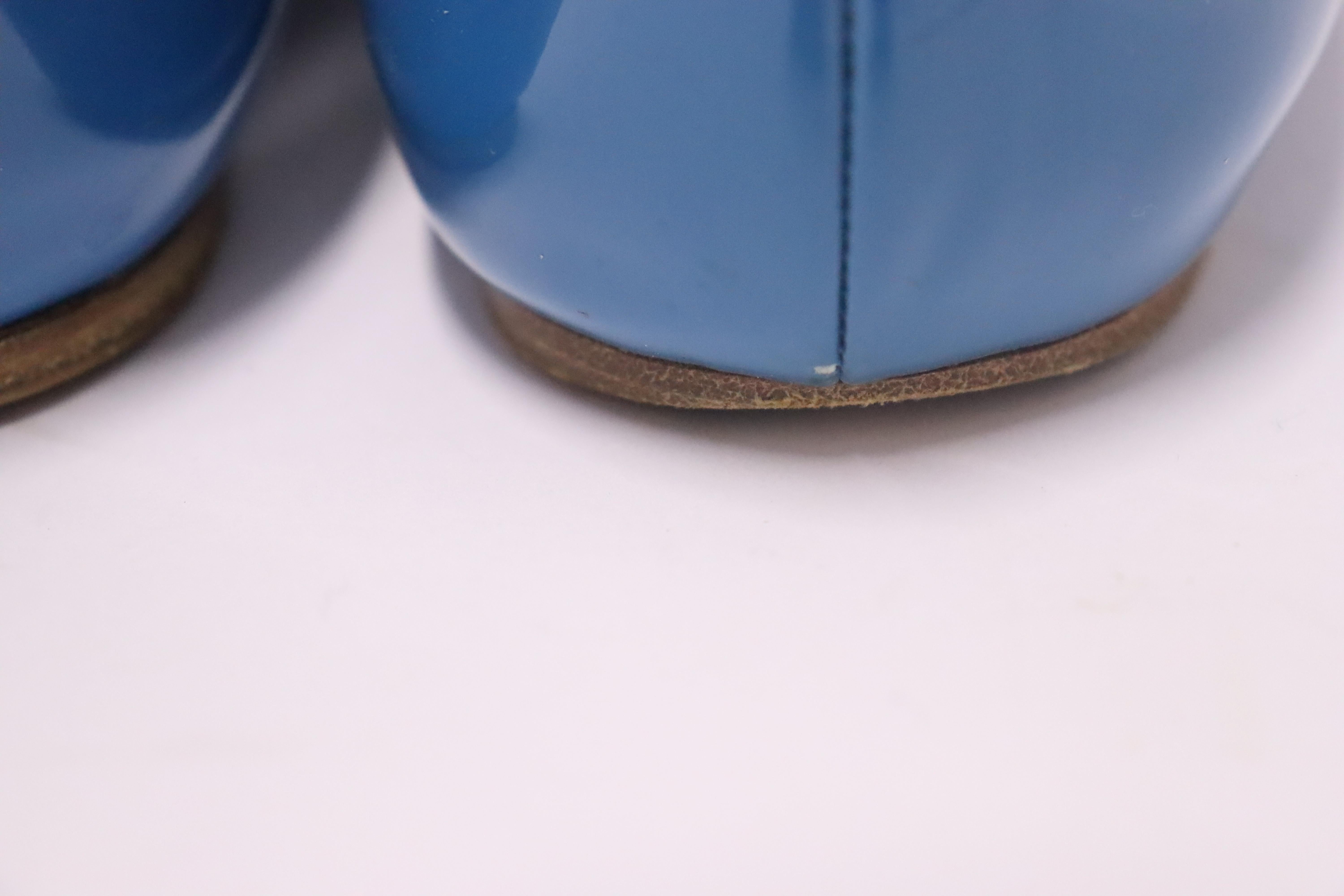 Christian Dior Blaue flache Pumps aus Lackleder mit spitzer Zehe Größe EU 38 im Angebot 5