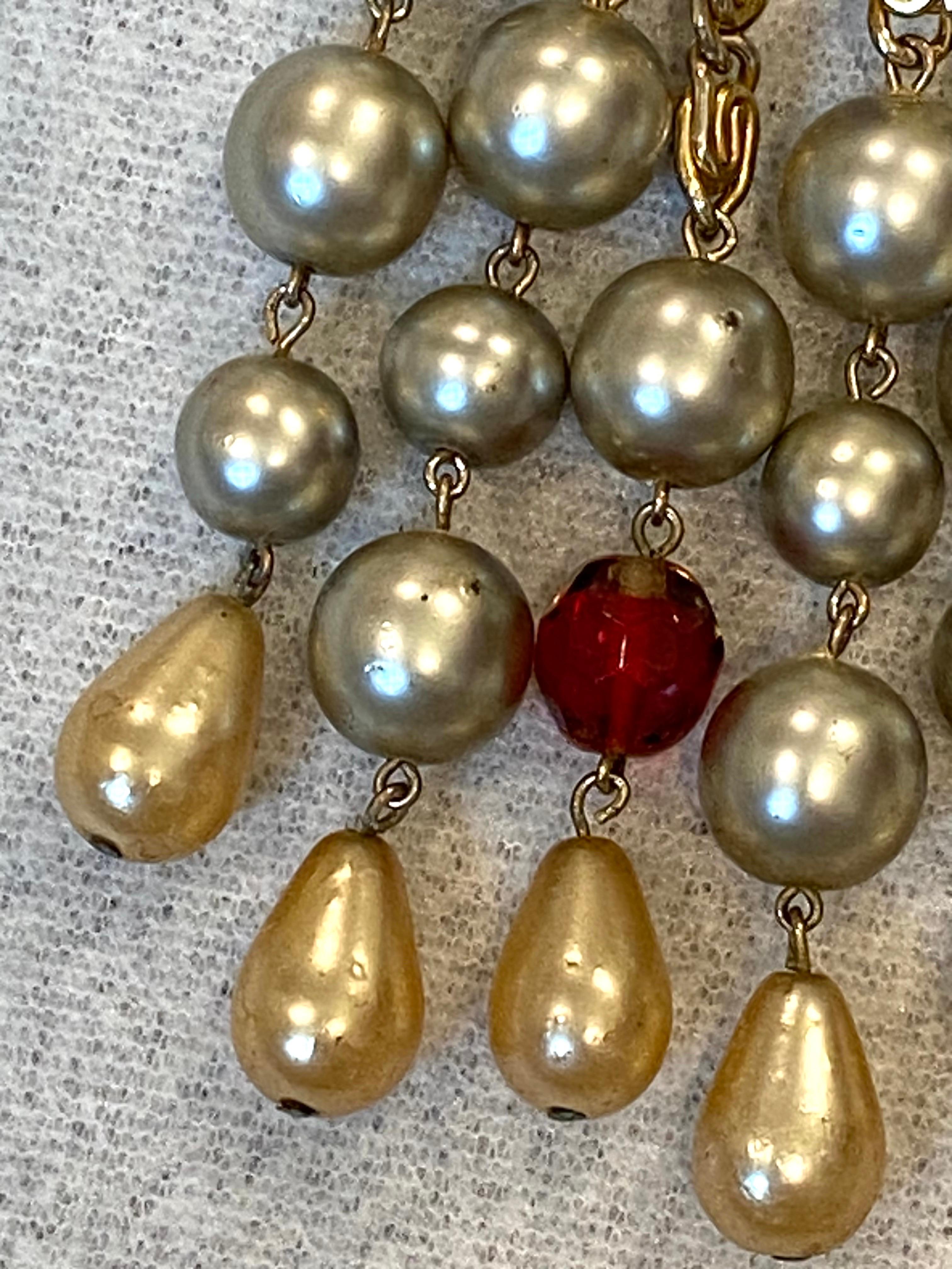 Broche de perlas y cristal con flecos Christian Dior de Henkel and Grosse de 1961 en venta 6