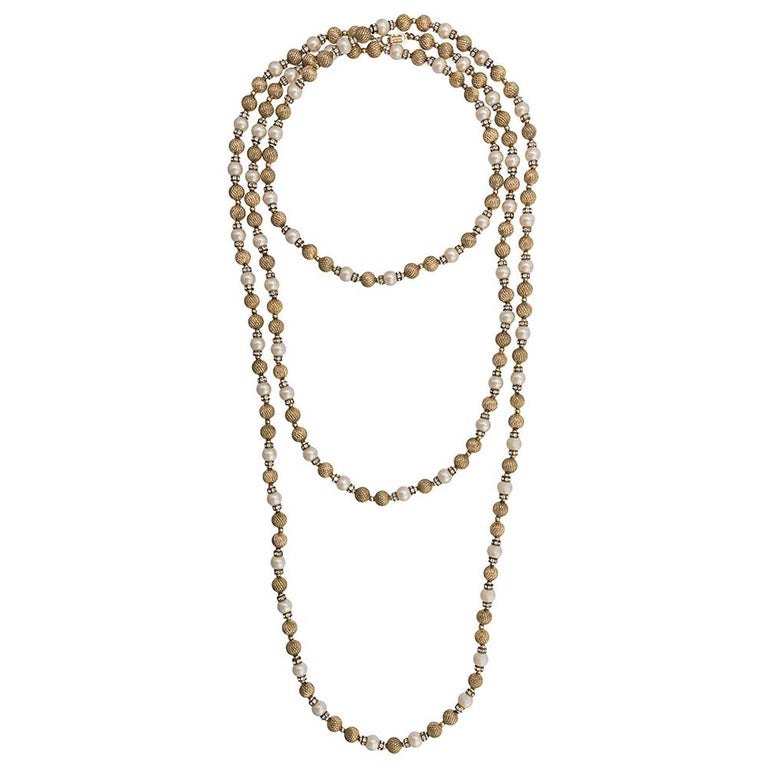 Christian Dior Pearl-embellished Necklace For Sale at 1stdibs