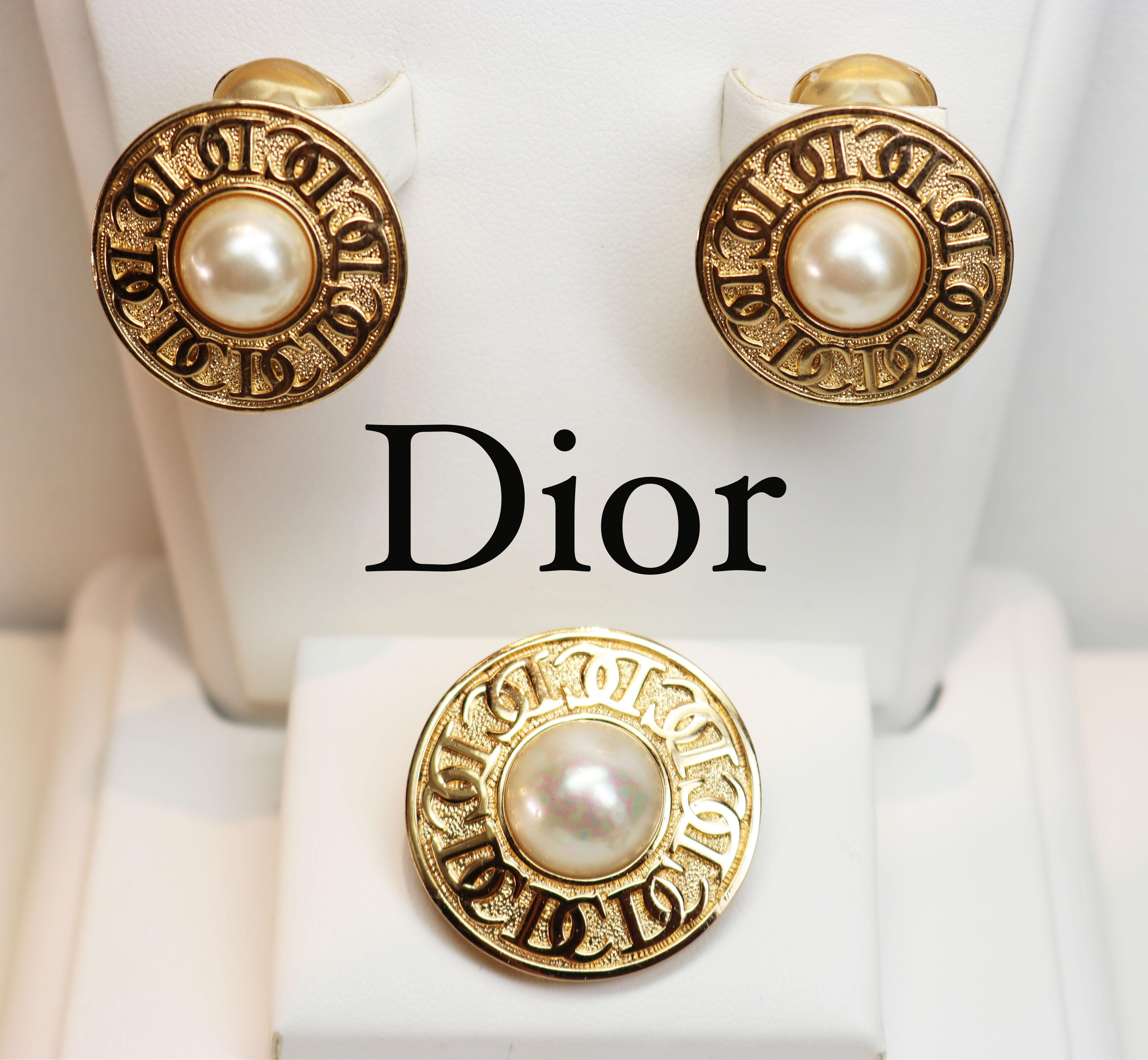 Art Deco Christian Dior Pearl Logo Demi Parure For Sale