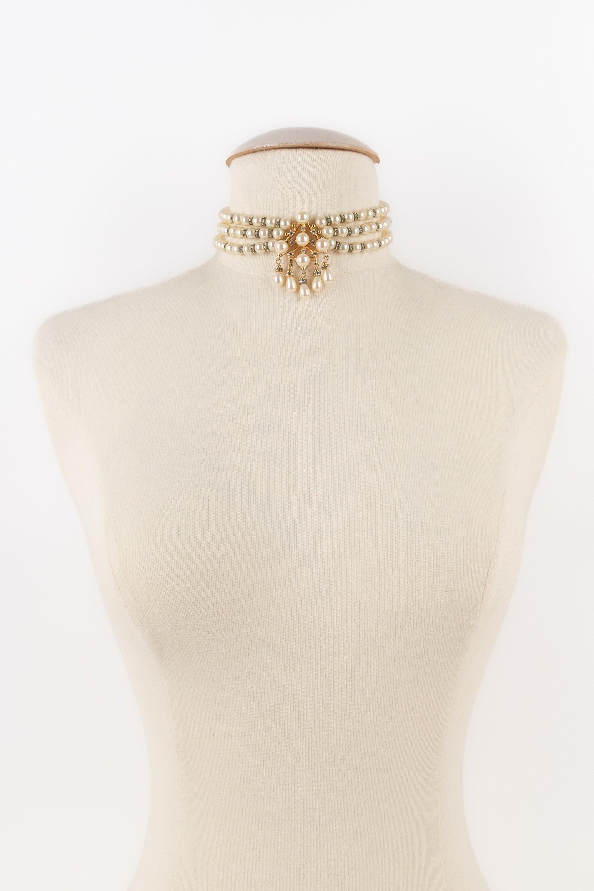 Women's Christian Dior Pearl Necklace For Sale