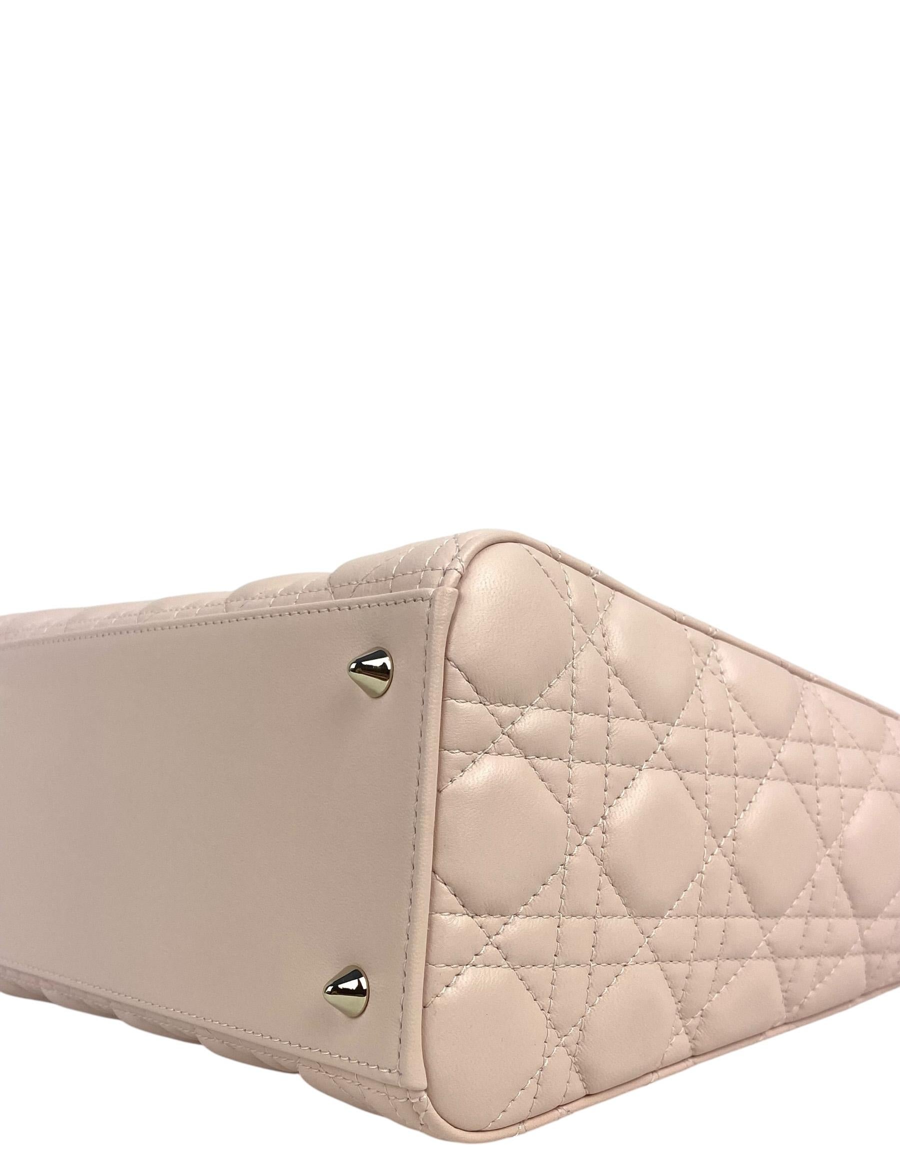 Donna Christian Dior Borsa media trapuntata in pelle rosa Cannage Dior in vendita